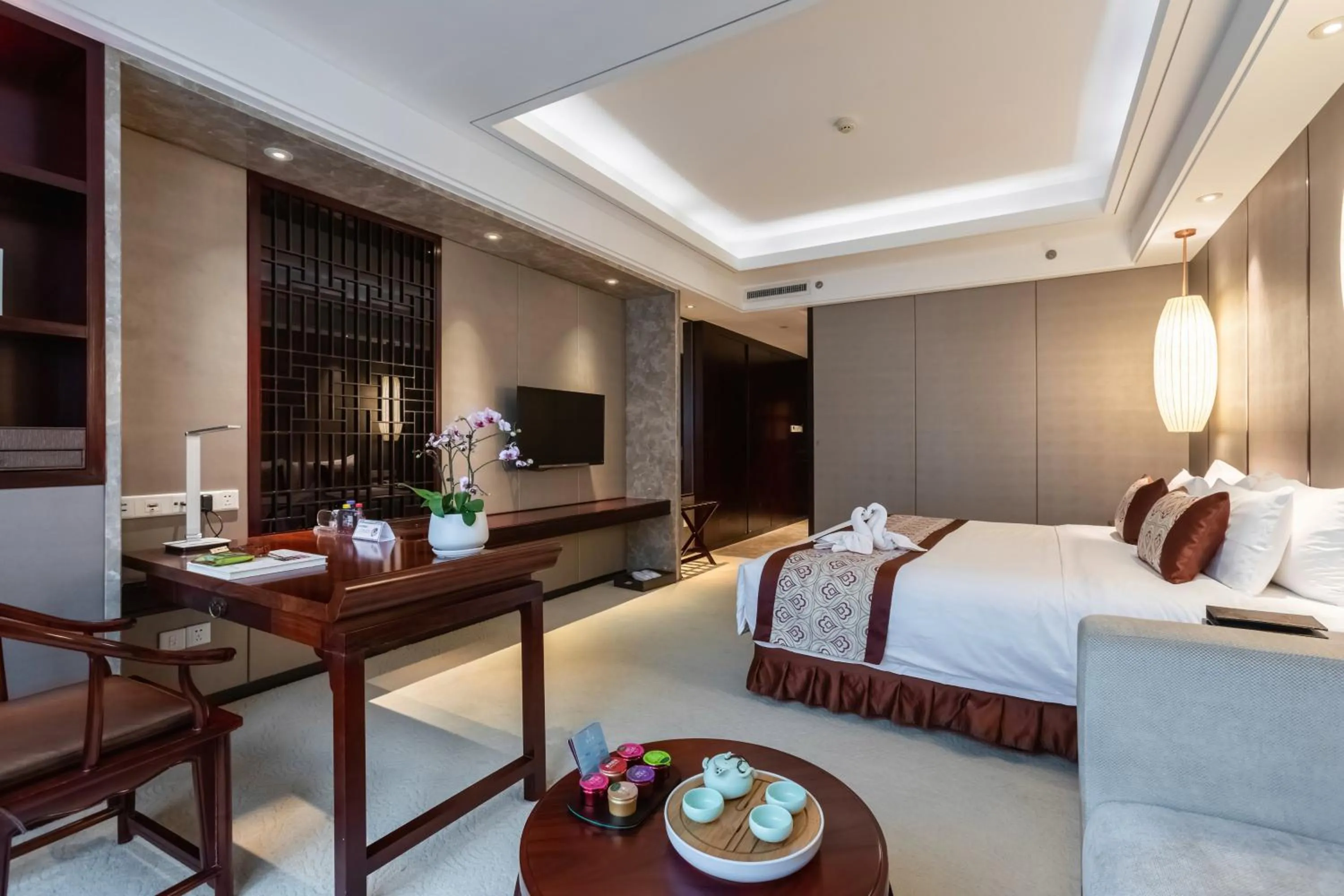 Photo of the whole room, Bed in Xinhua Media Hotel