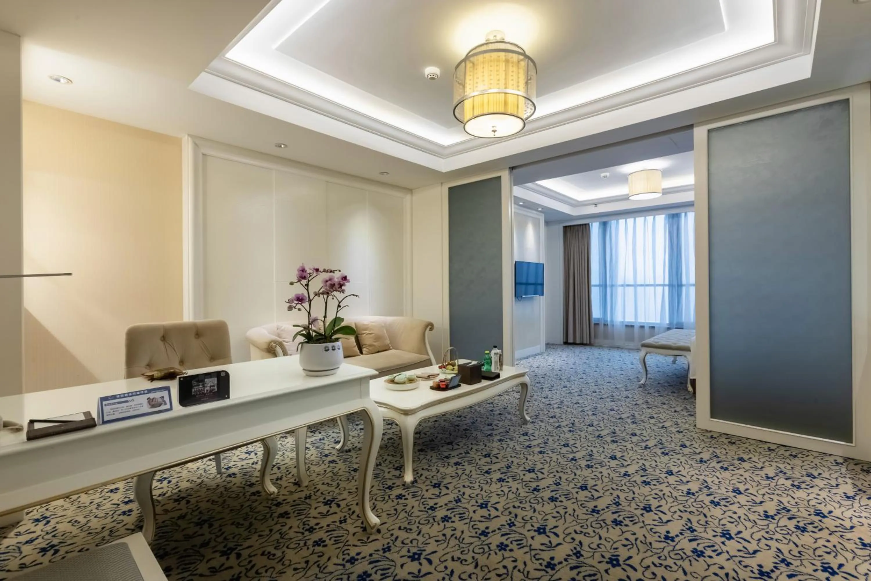 Living room in Xinhua Media Hotel