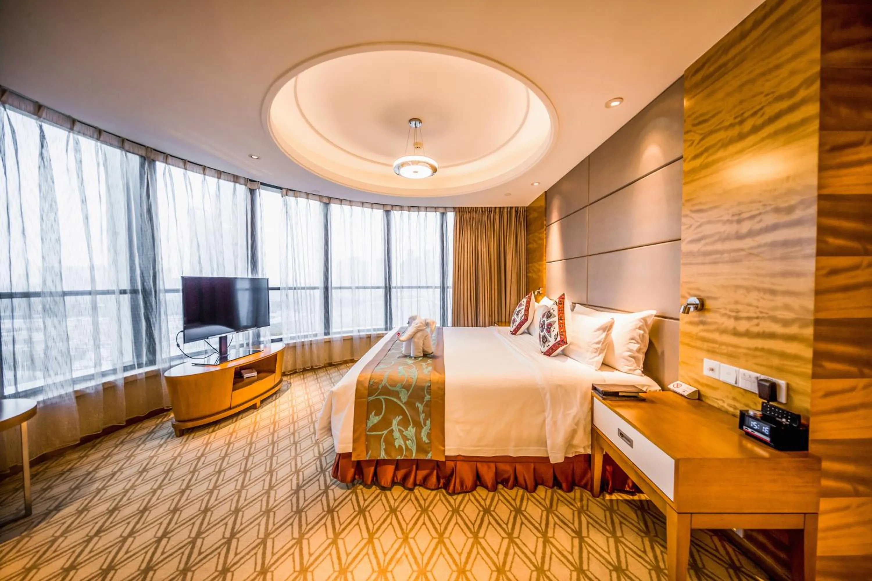 Bedroom, Bed in Xinhua Media Hotel