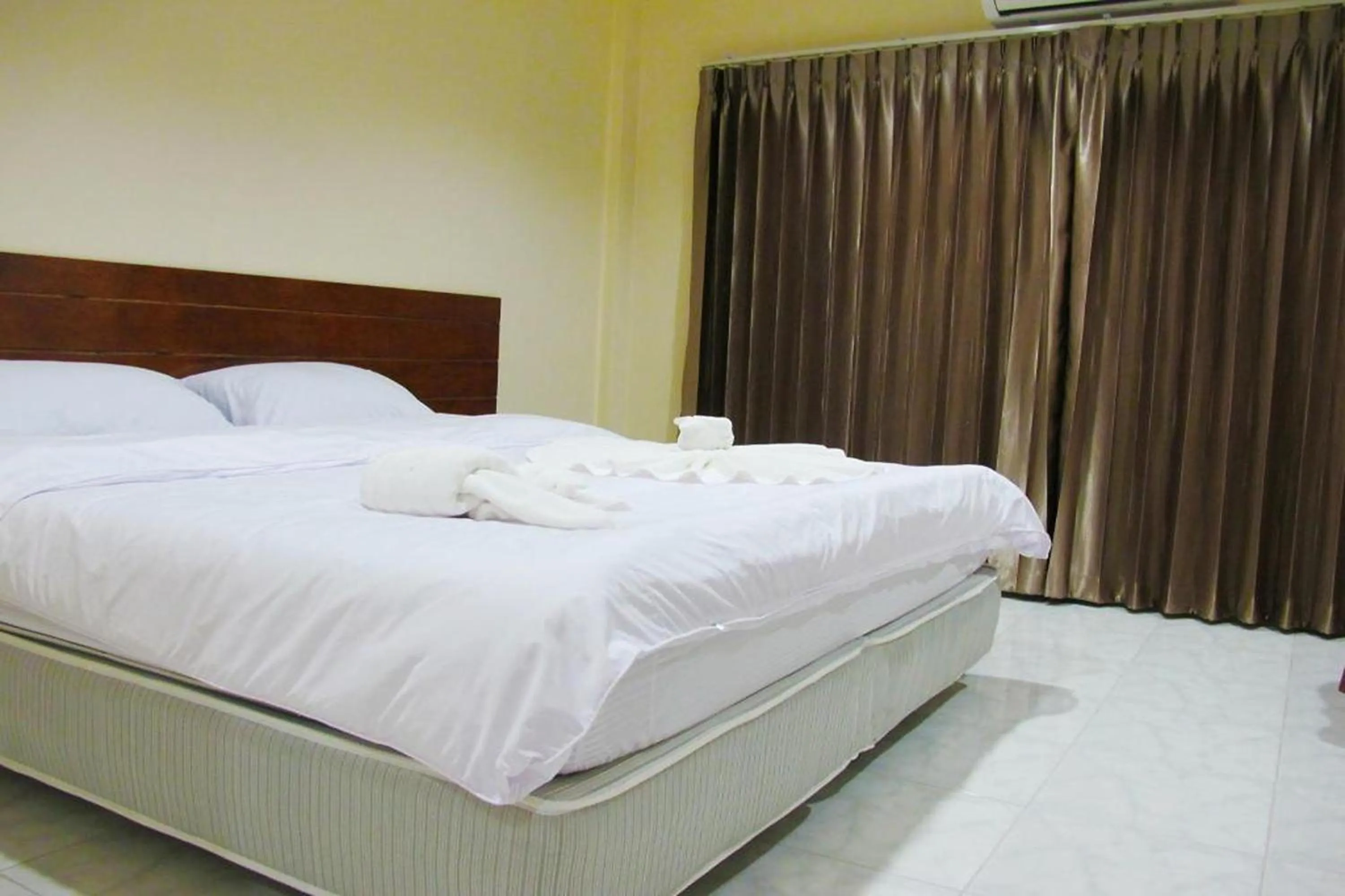 Bedroom, Bed in Be Fine Sabuy Hotel and Resort