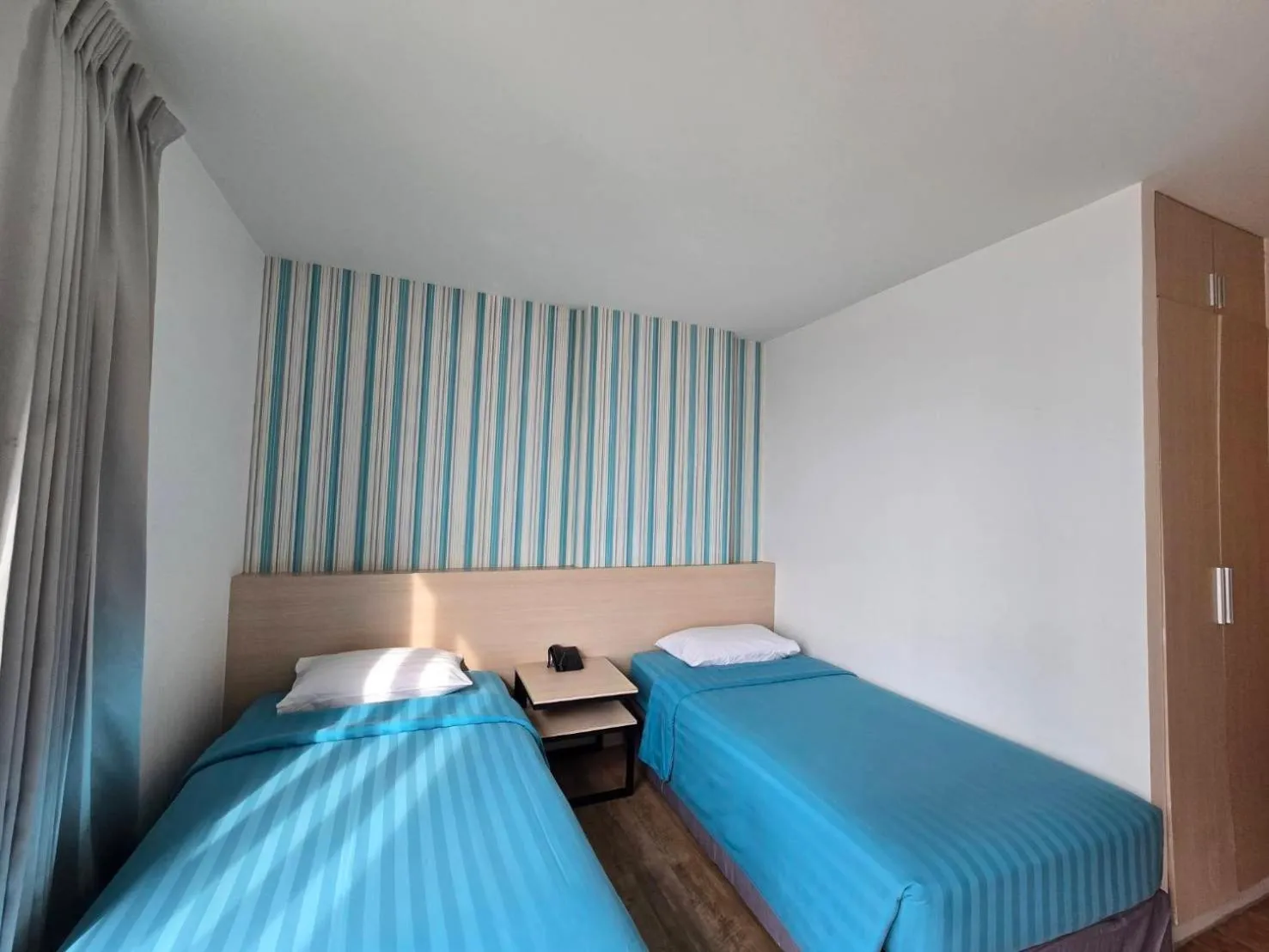 Photo of the whole room, Bed in D@Sea Hotel