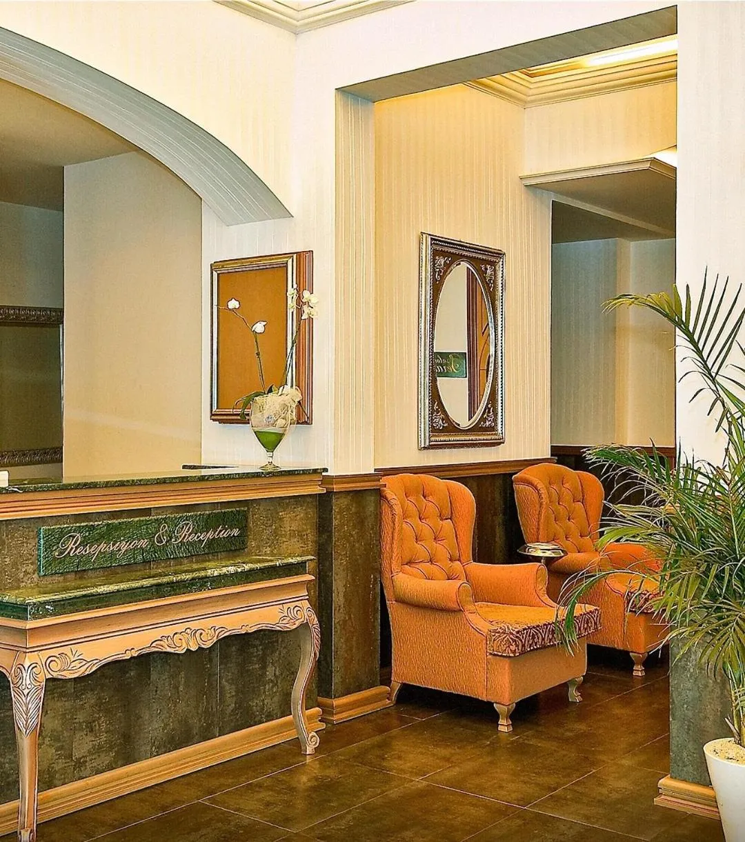 Lobby or reception in Anemon Bursa Gönlüferah Termal&Spa Otel