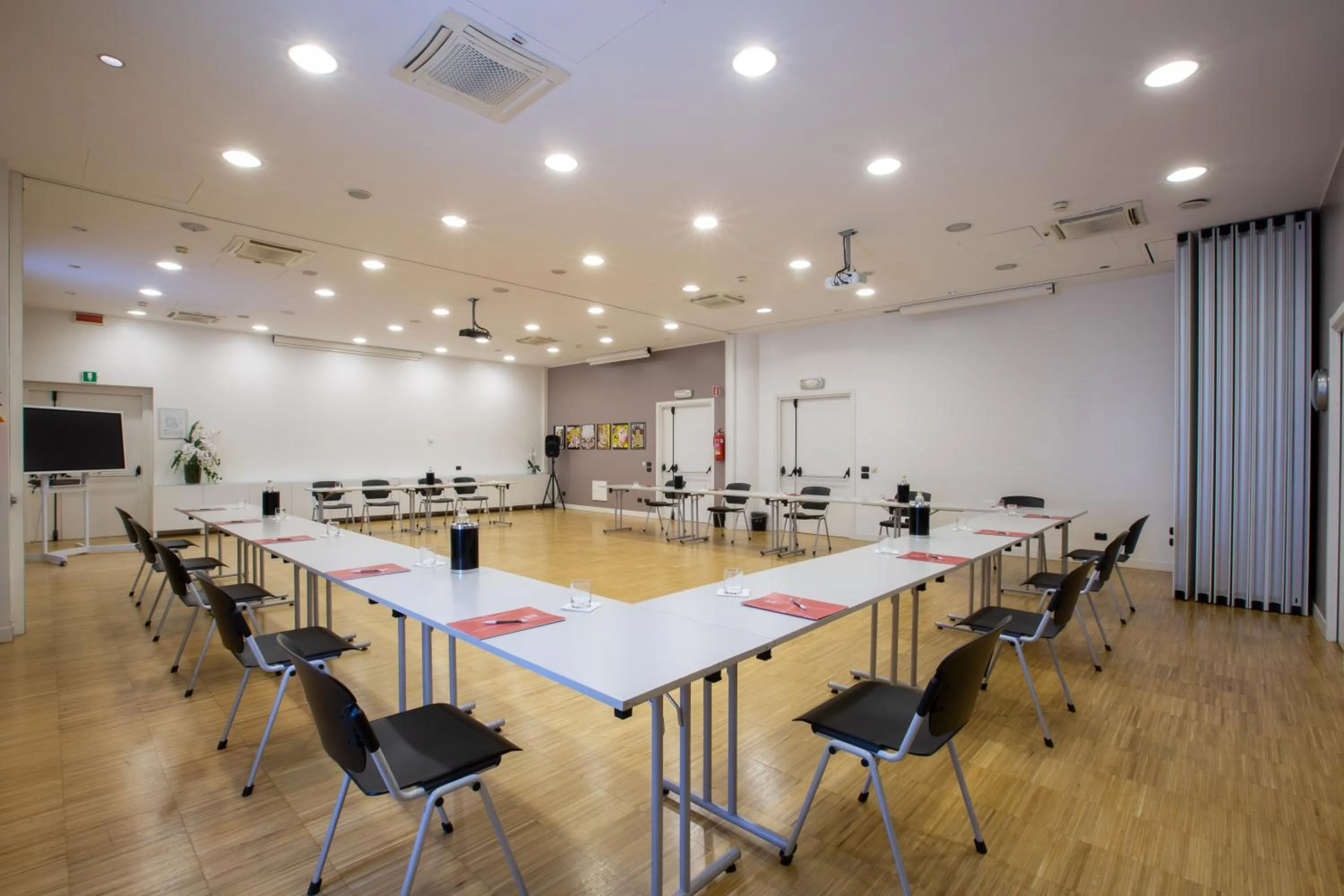 Euro Hotel Residence