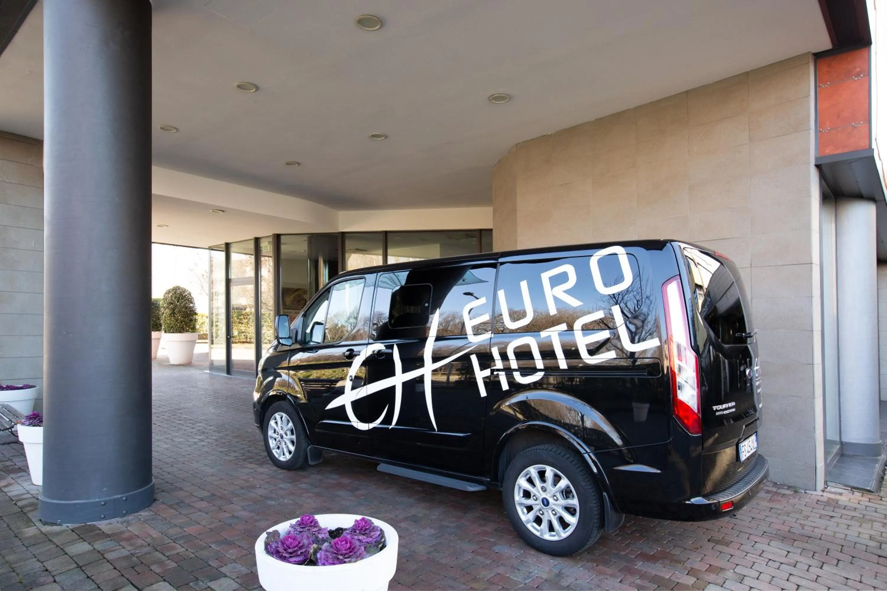 Euro Hotel Residence