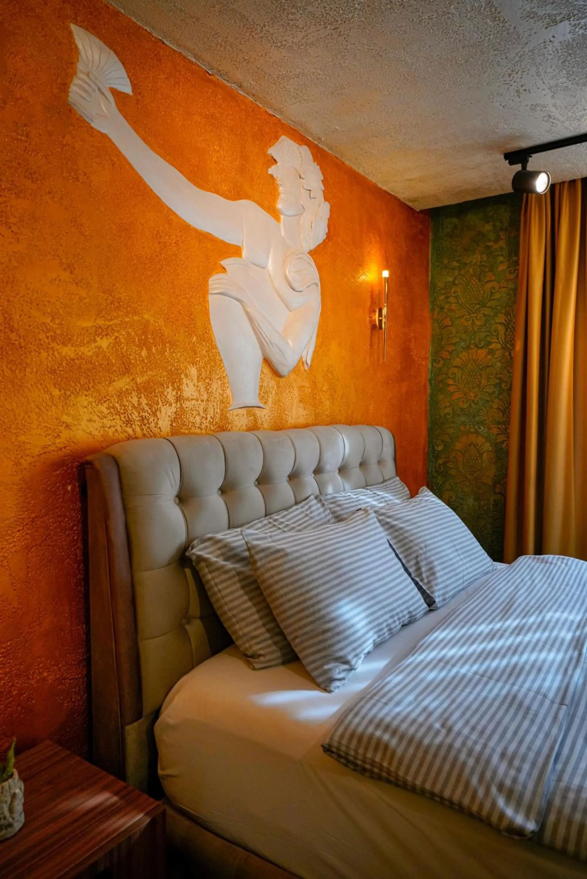 Bed in Cappadocia Divin House