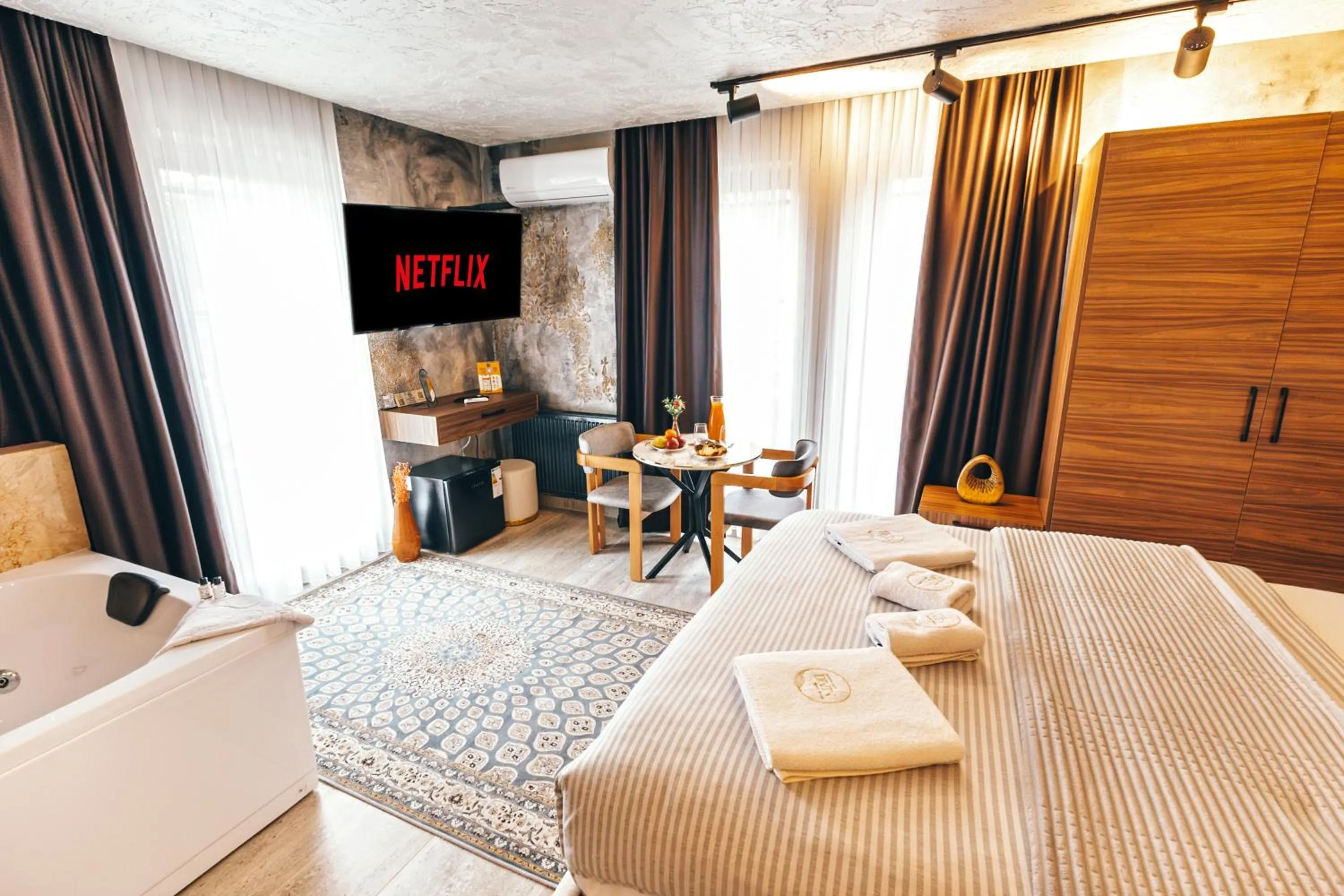 Bed in Cappadocia Divin House