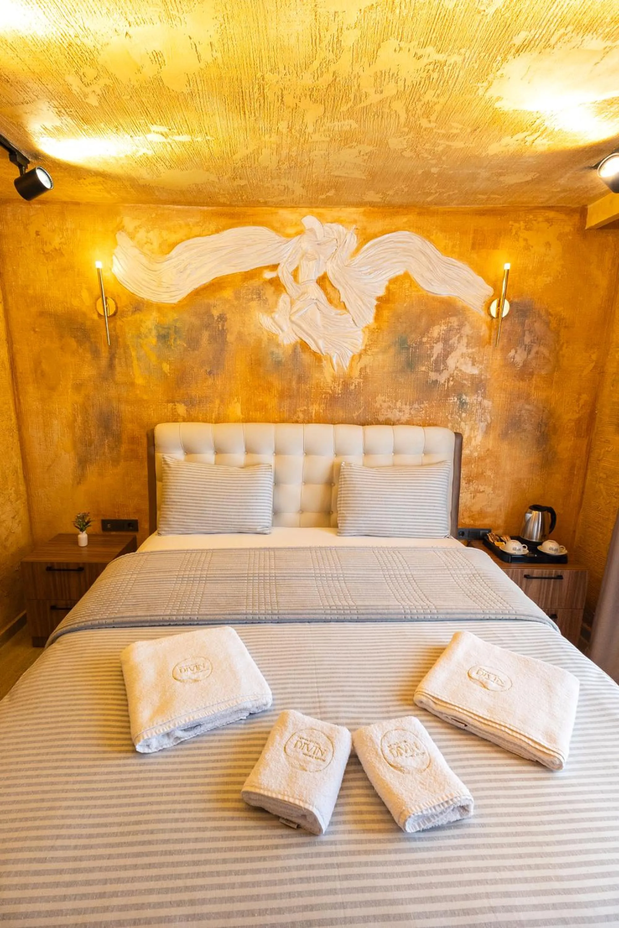 Bed in Cappadocia Divin House