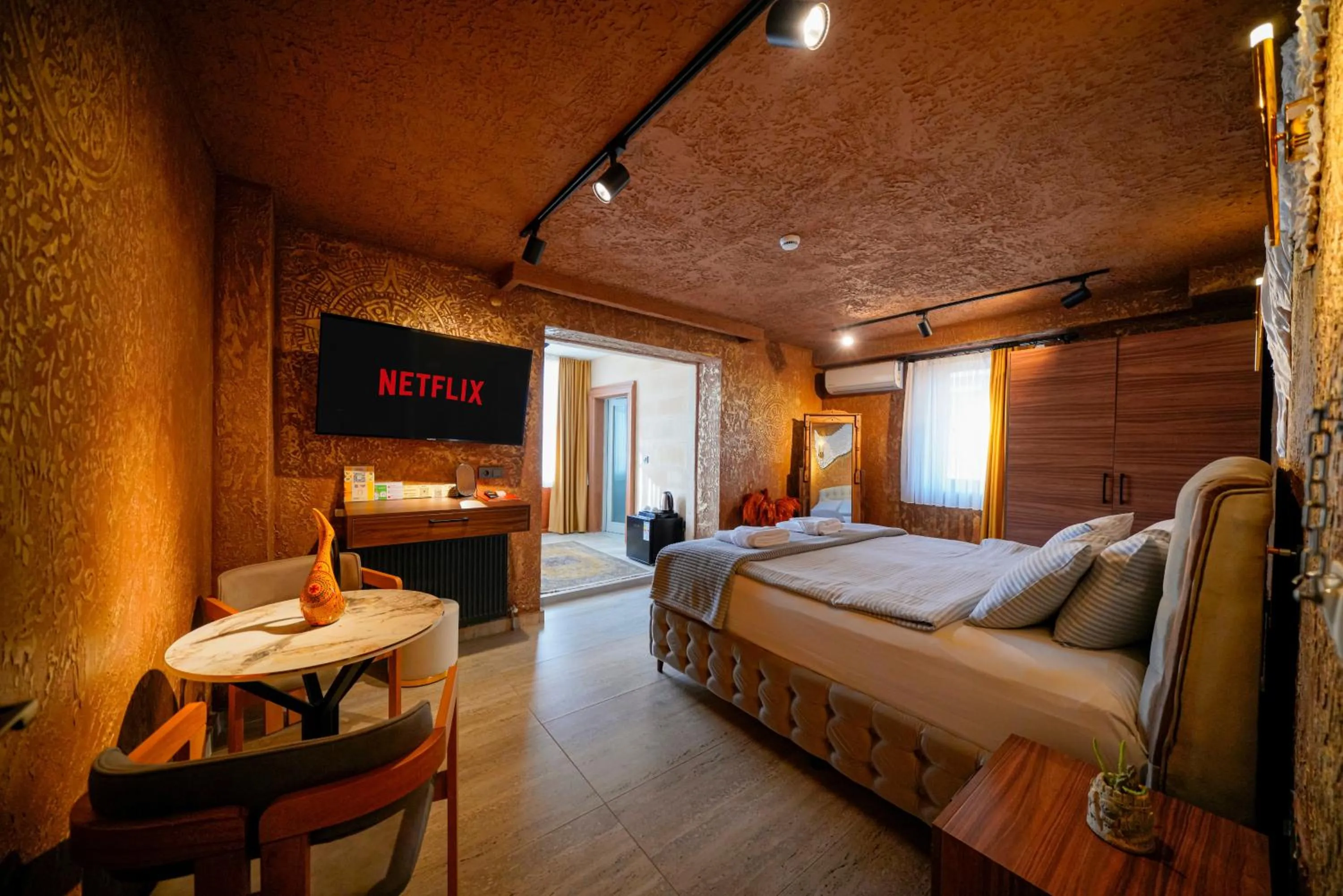 TV and multimedia, Bed in Cappadocia Divin House