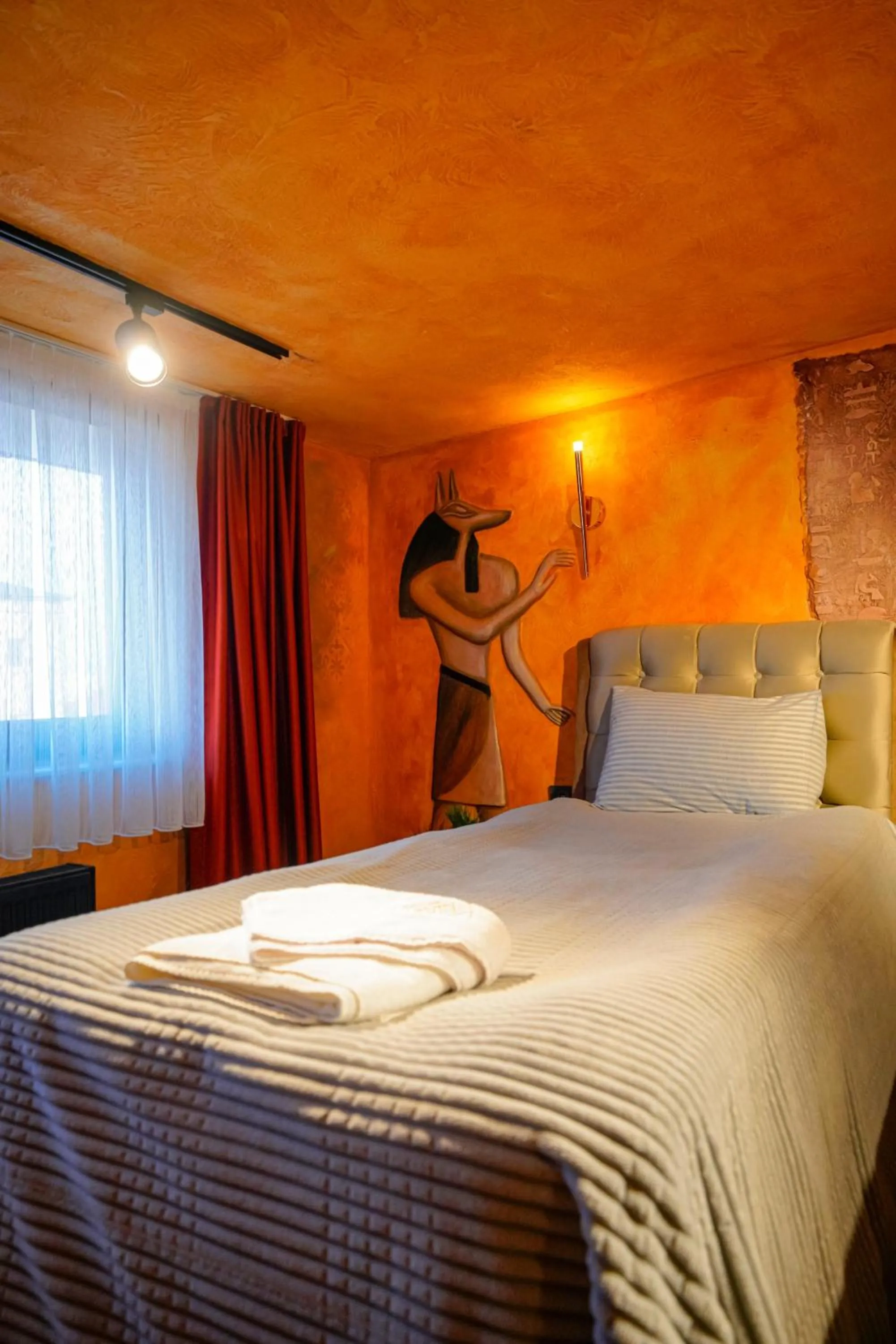 Bed in Cappadocia Divin House