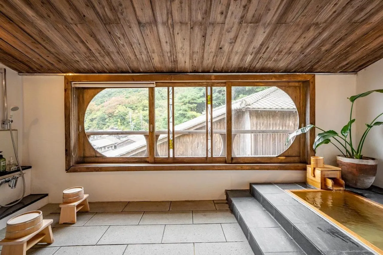 Hot Spring Bath in Shorenkan Yoshinoya