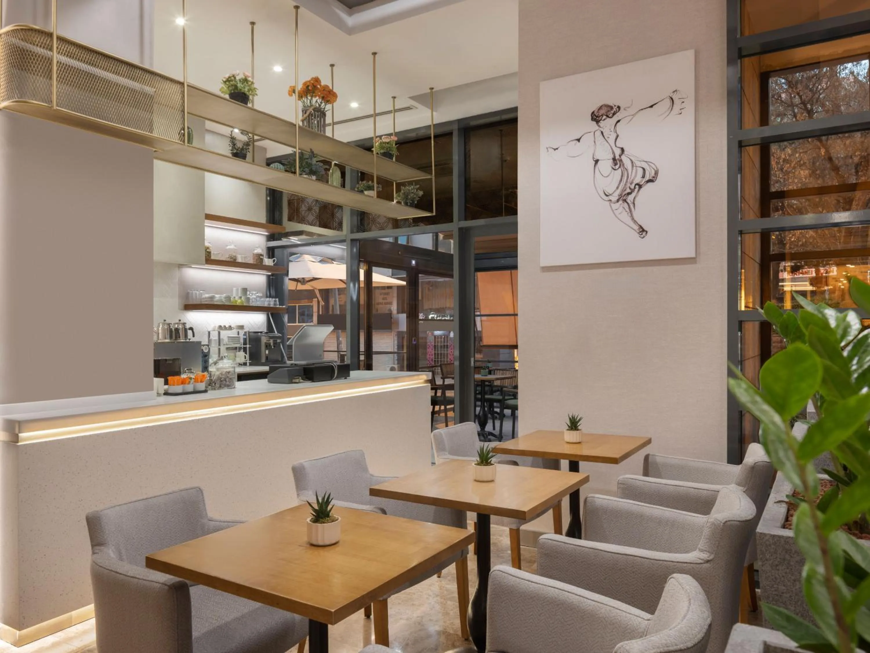 Restaurant/places to eat in Mercure Ankara Kızılay