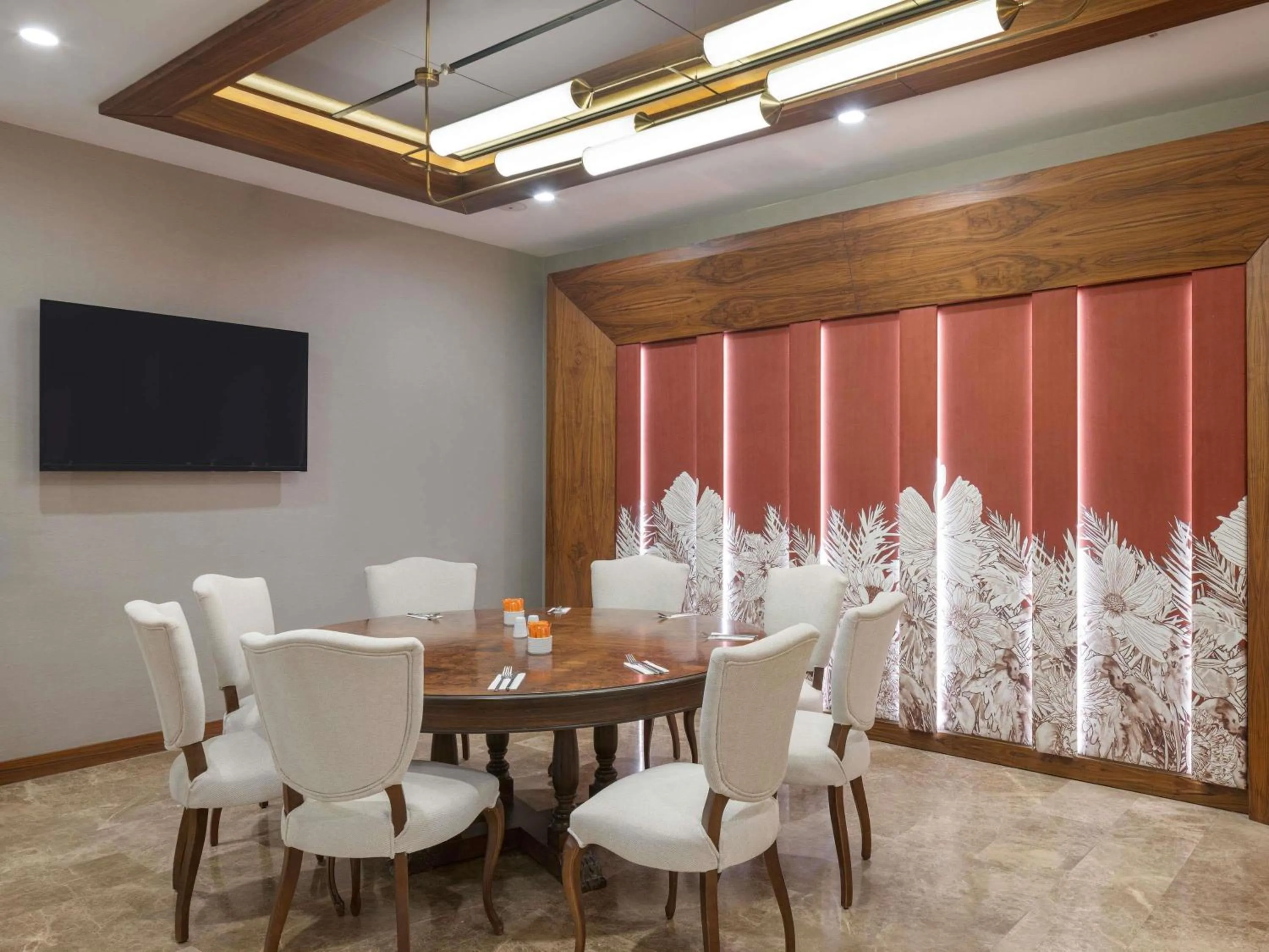 Restaurant/places to eat in Mercure Ankara Kızılay