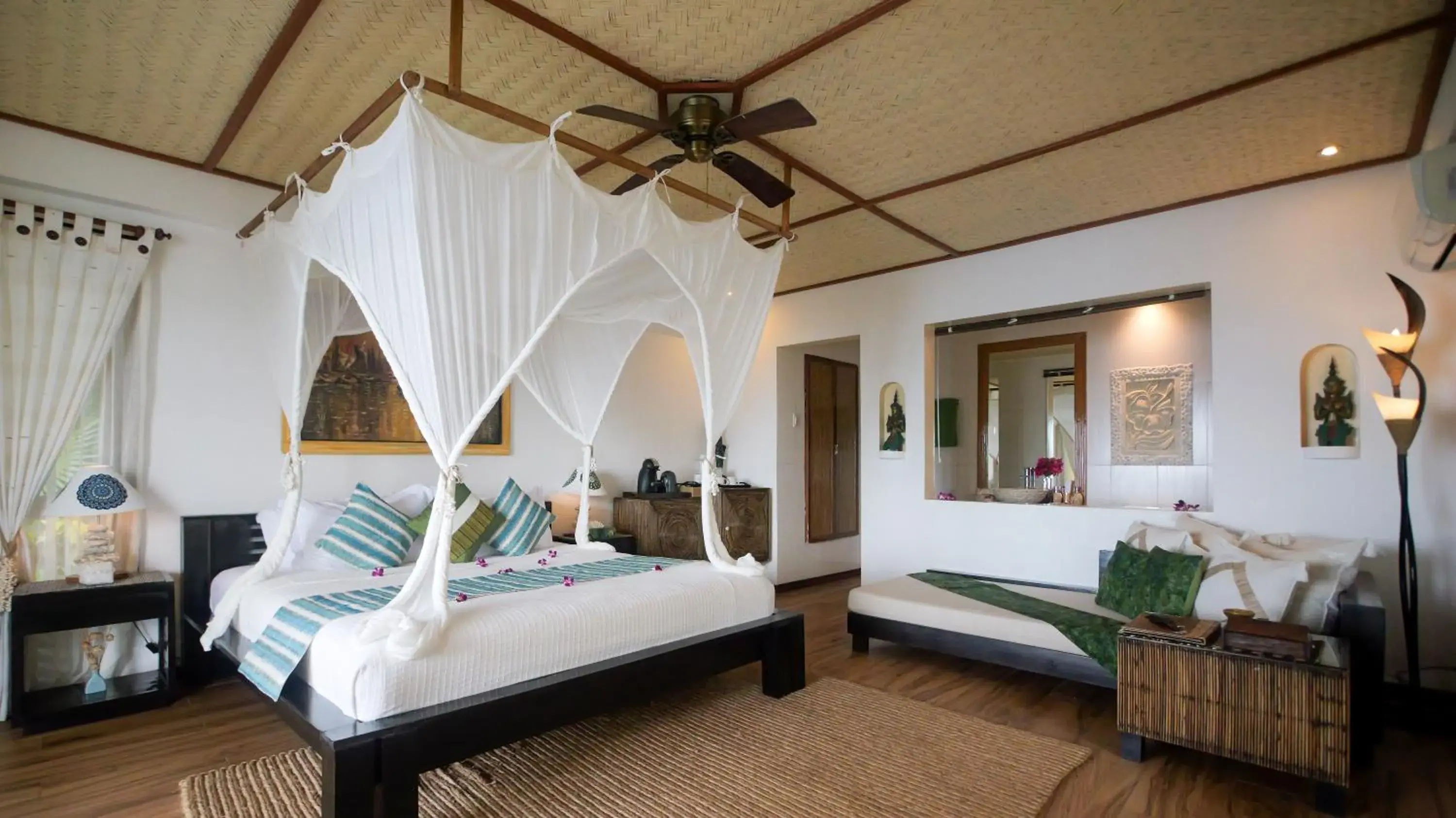 King Room with Sea View in Vellago Resort King Room with Sea View in Vellago Resort