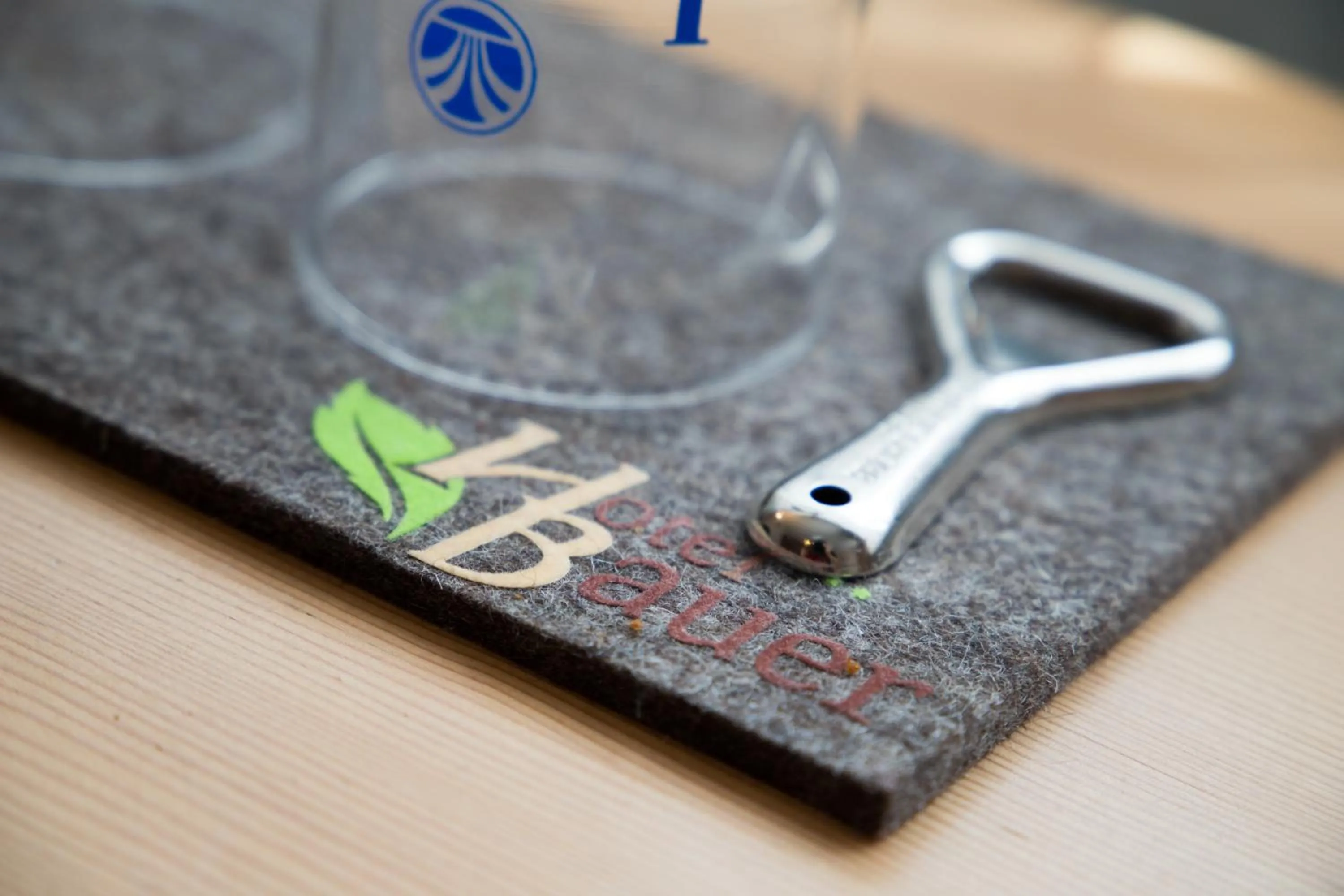 Logo/Certificate/Sign in Hotel Bauer garni