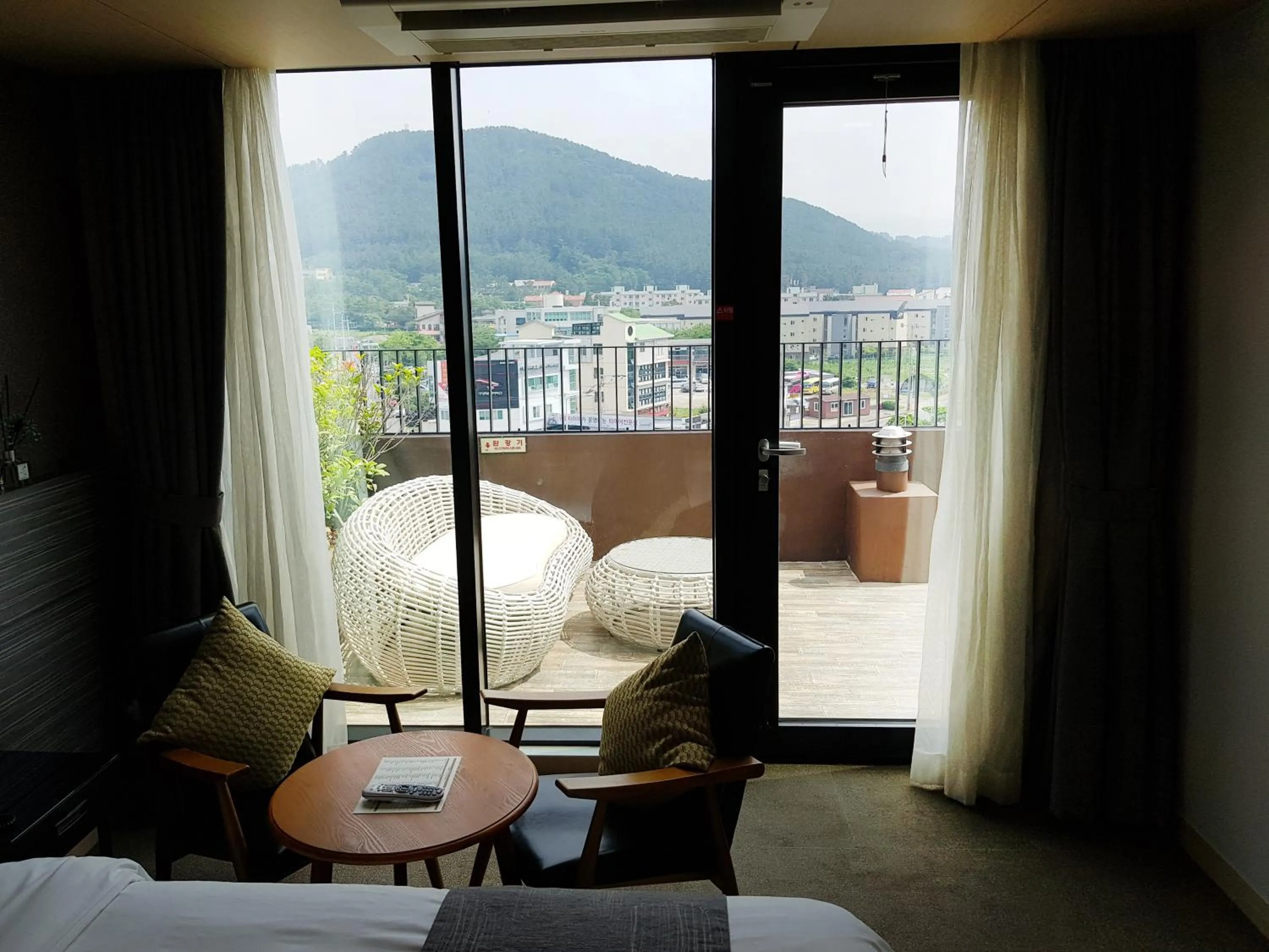 Balcony/Terrace in I-Jin Hotel