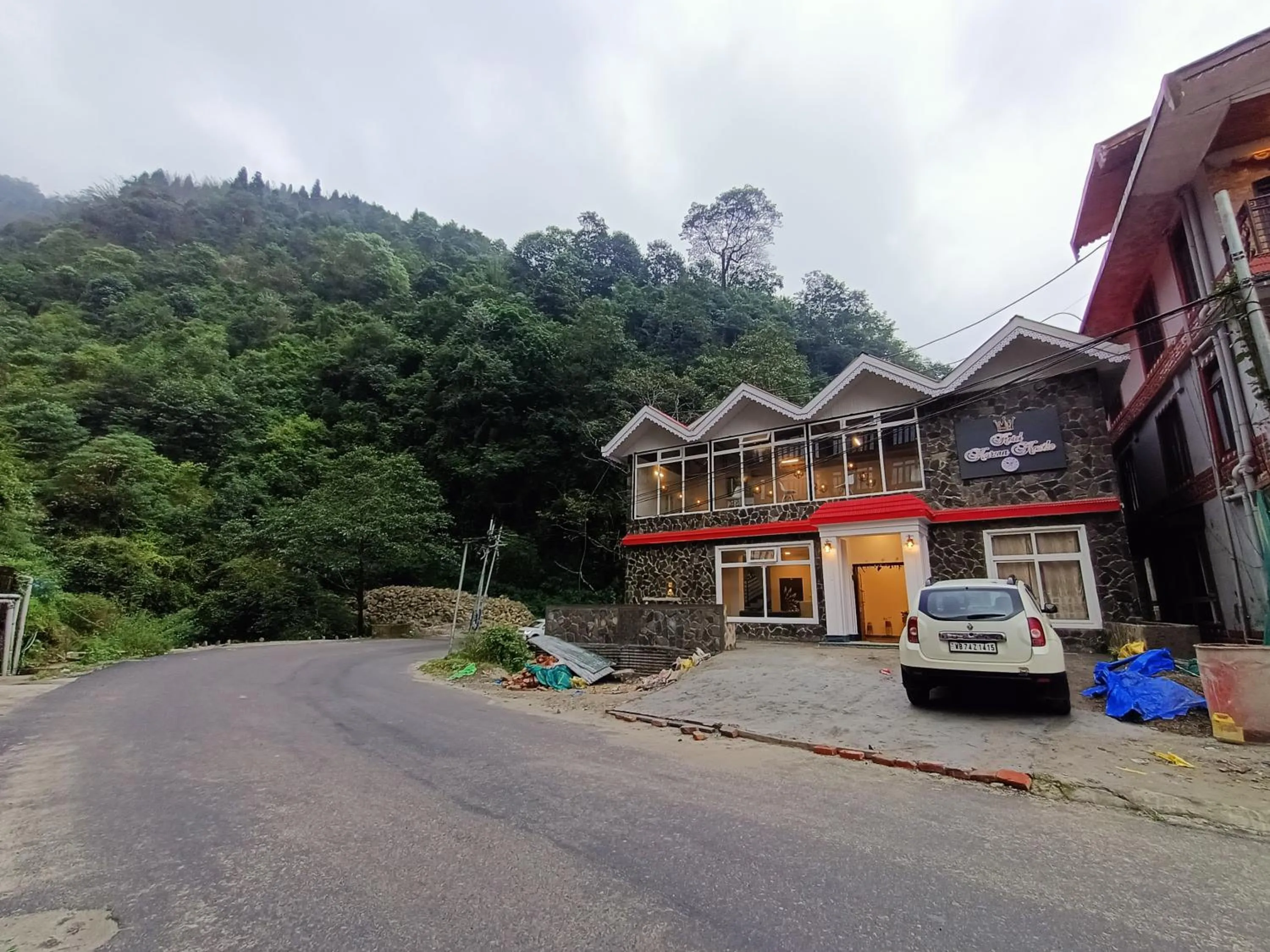 Property building in Hotel Karma Kastle