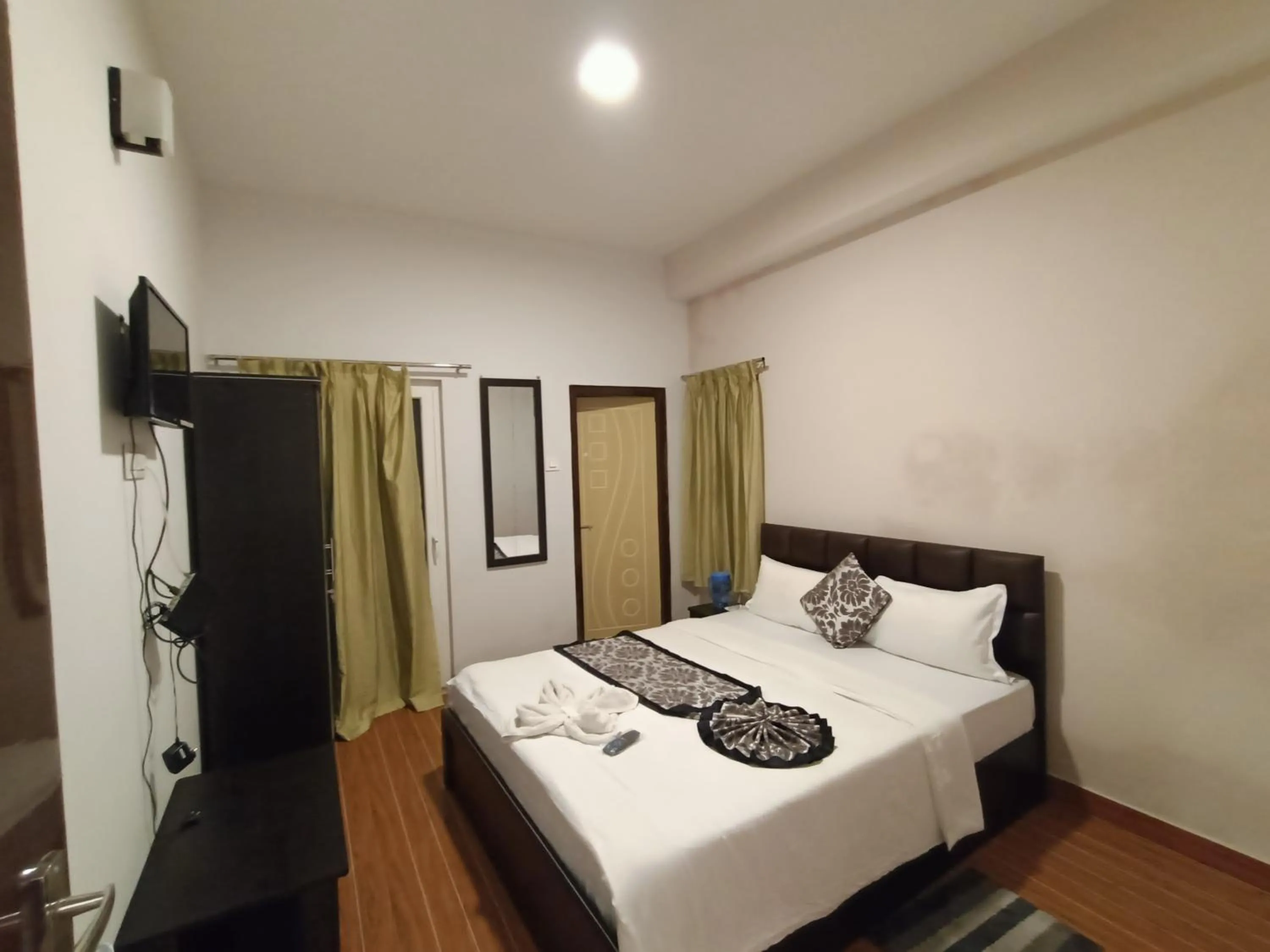 Bedroom in Hotel Karma Kastle
