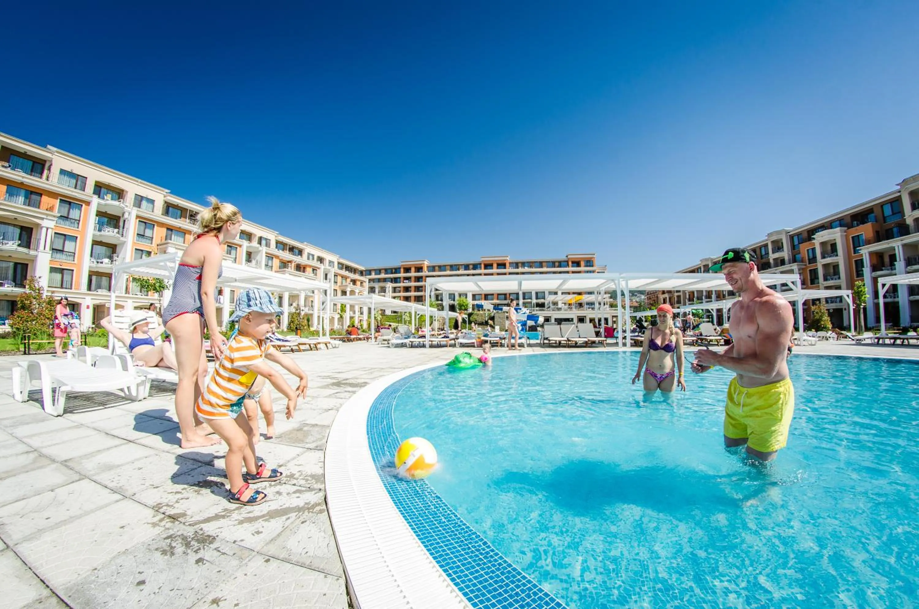 Swimming pool in Premier Fort Cuisine - Full Board