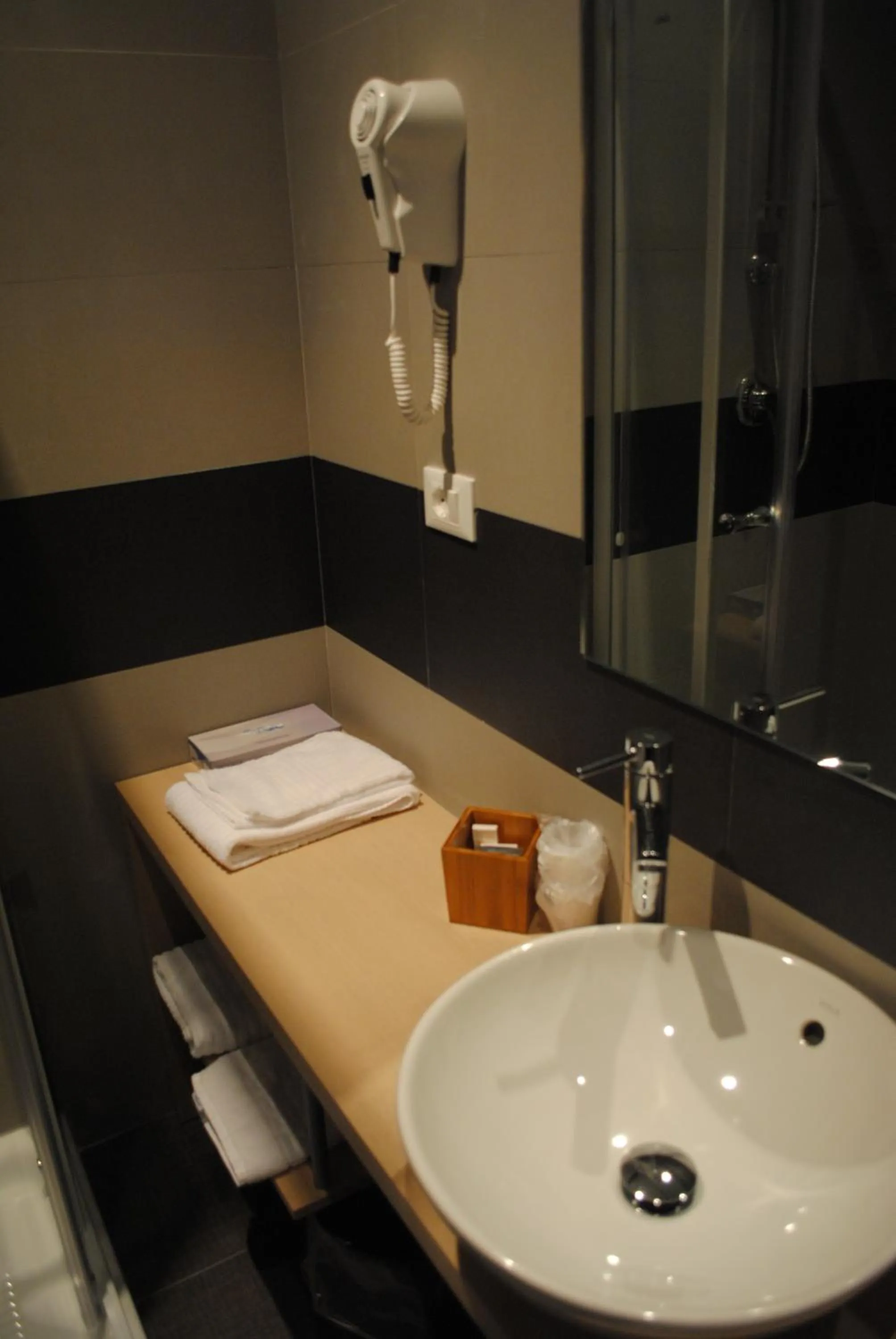 Bathroom in Hotel La Tavernetta