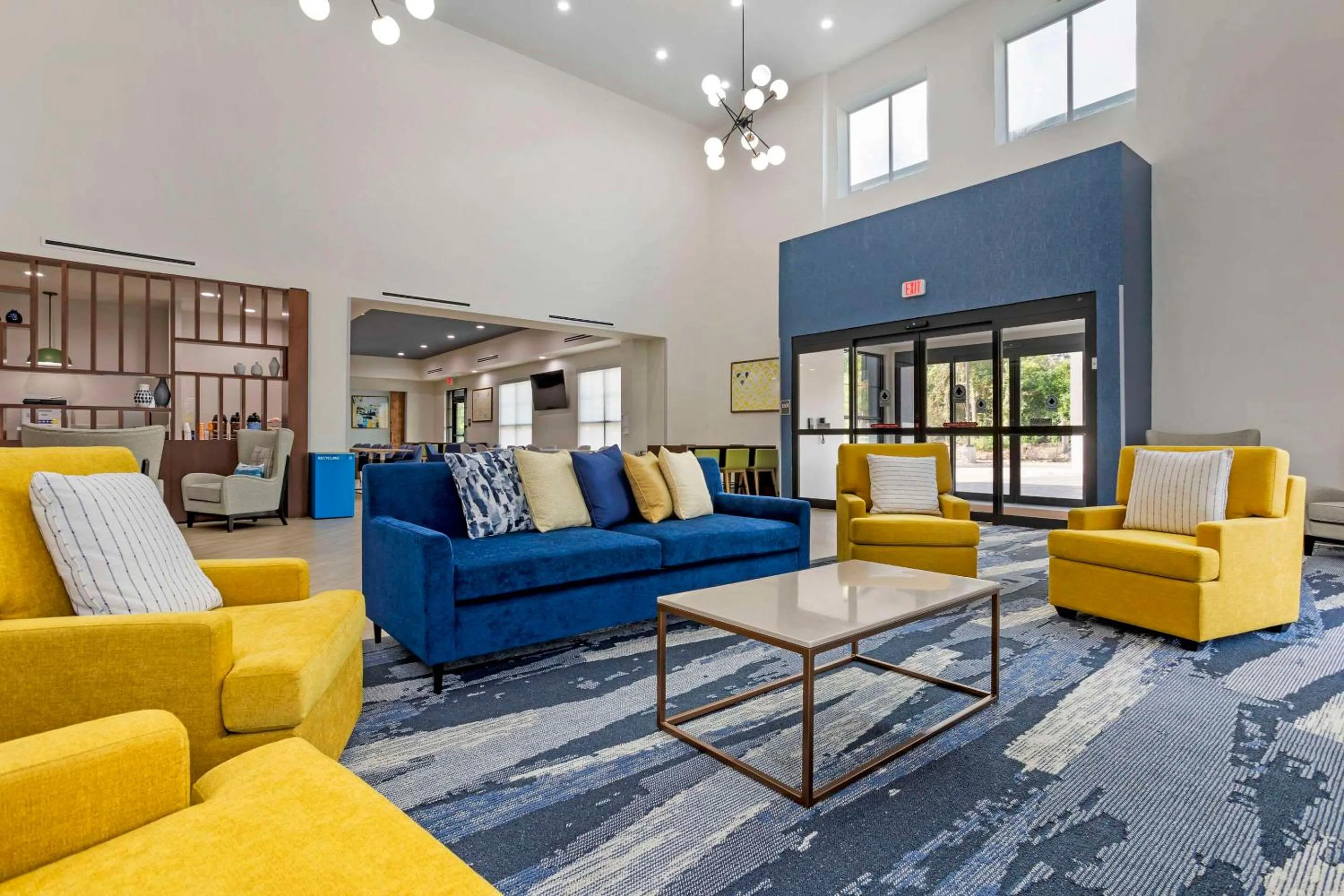 Lobby or reception in Comfort Inn & Suites Huntsville Near University