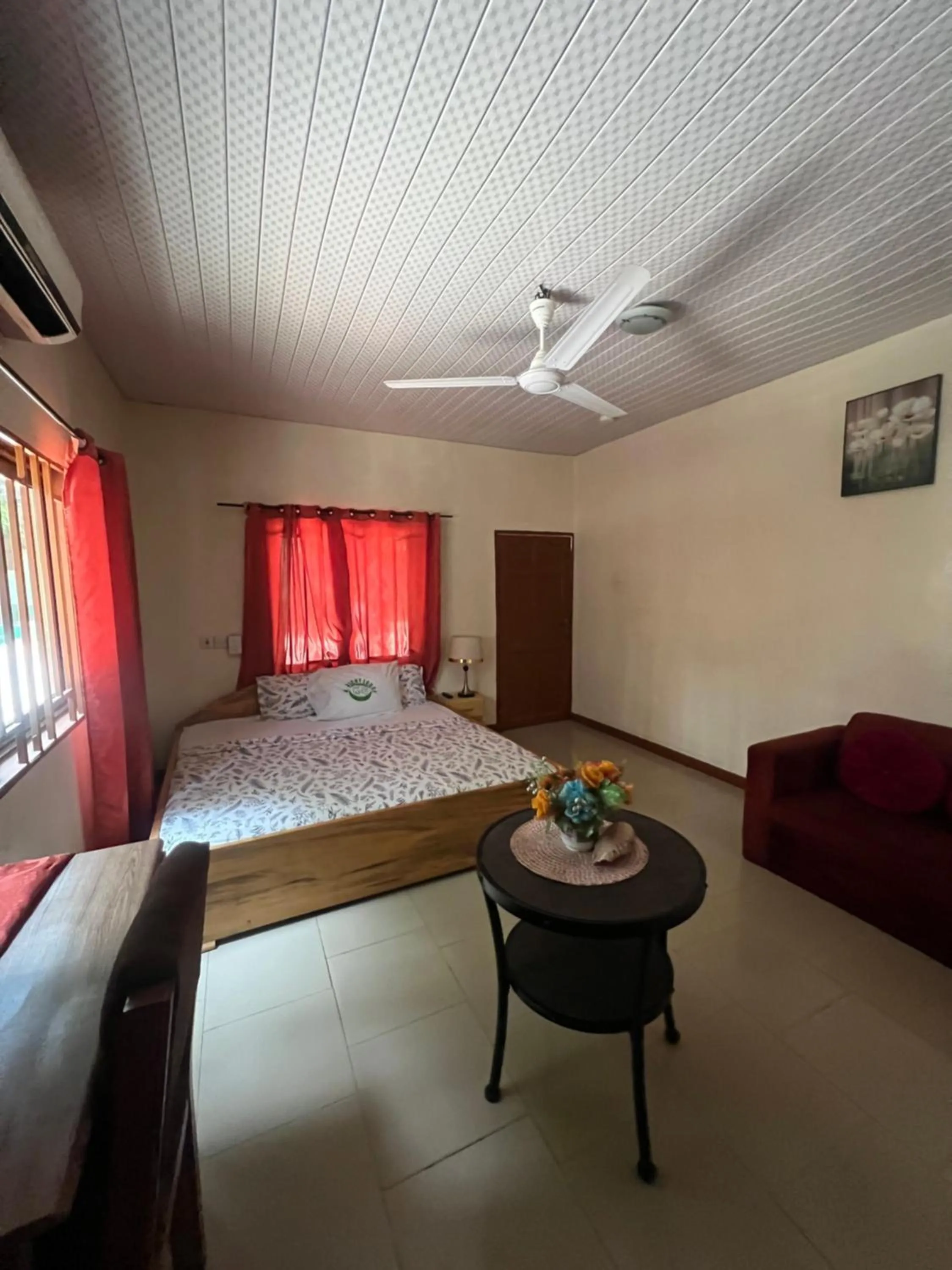 K-Archy Lodge, Kyebi