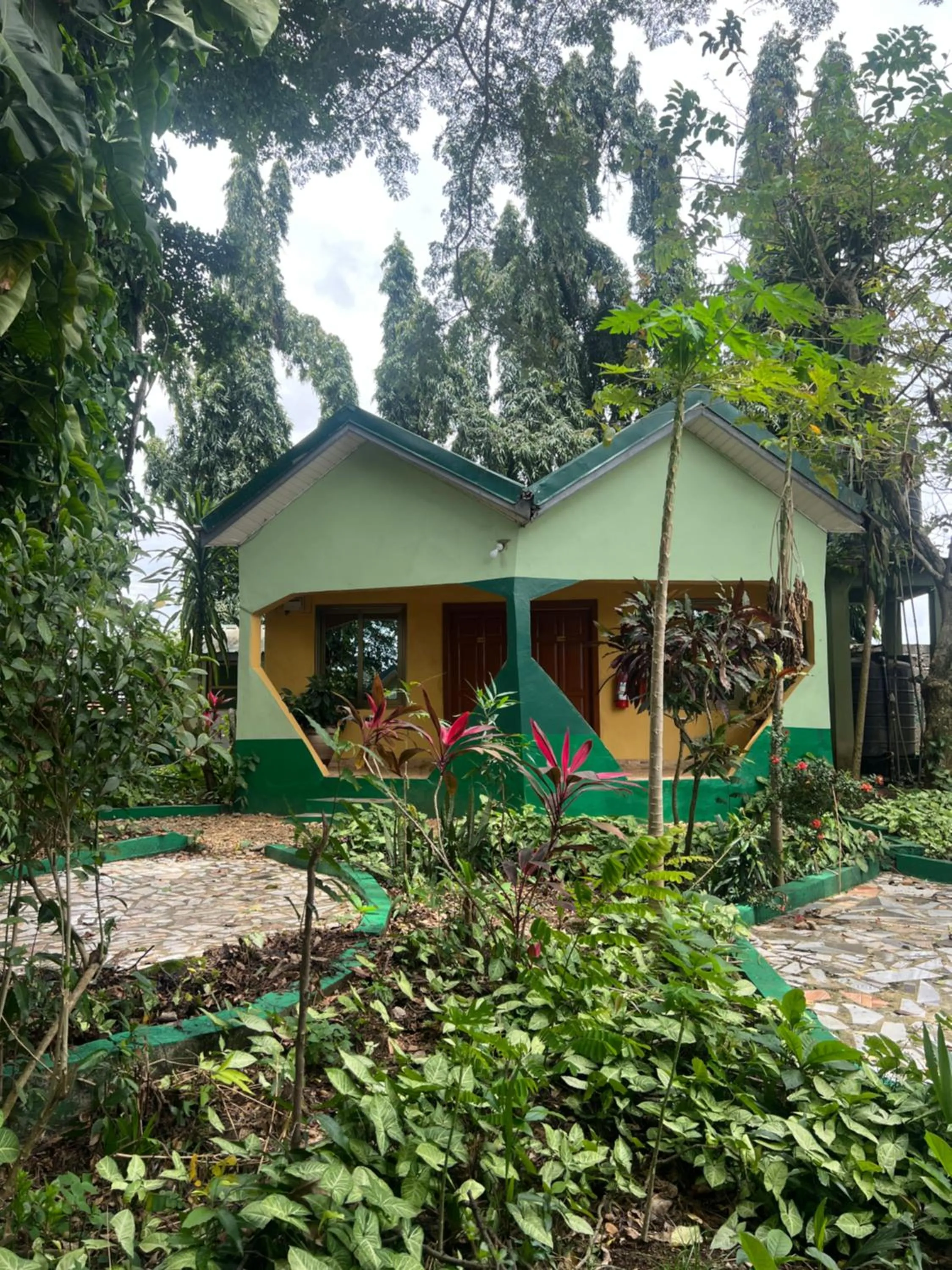 K-Archy Lodge, Kyebi