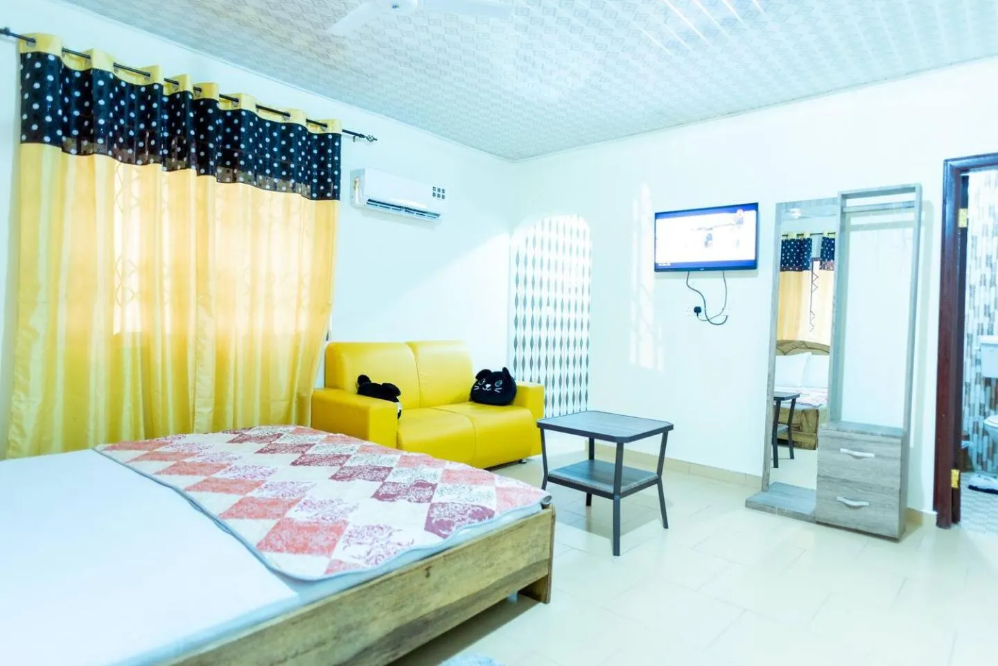 K-Archy Lodge, Kyebi