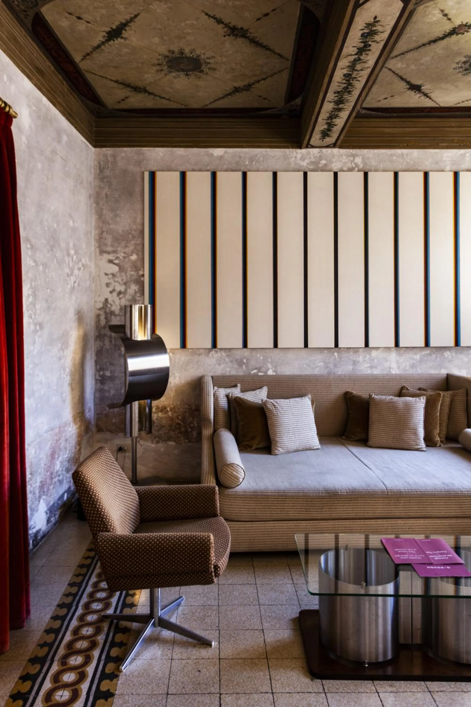 Living room in G-Rough, Rome, a Member of Design Hotels