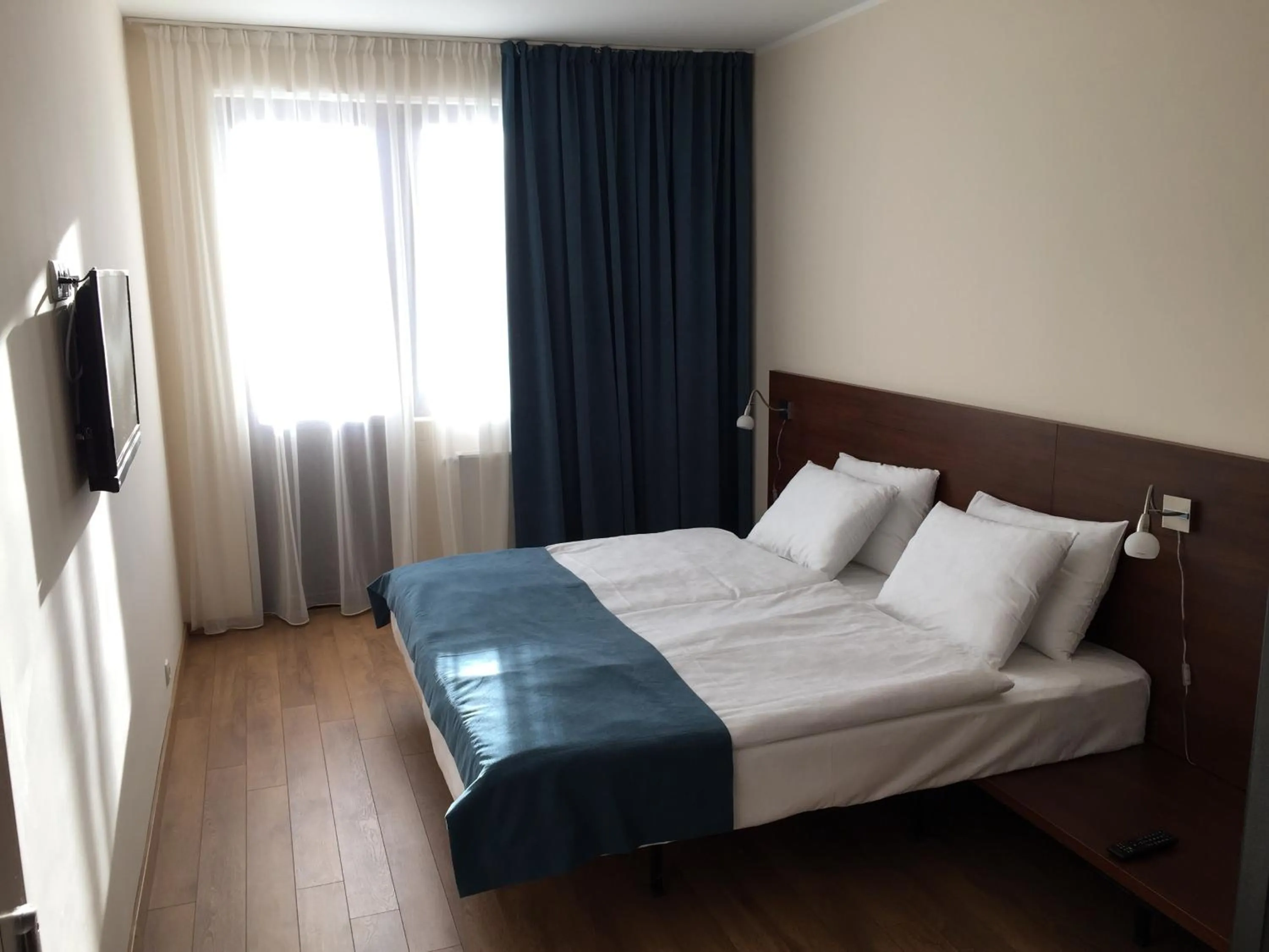 Photo of the whole room, Bed in Monte Hotel