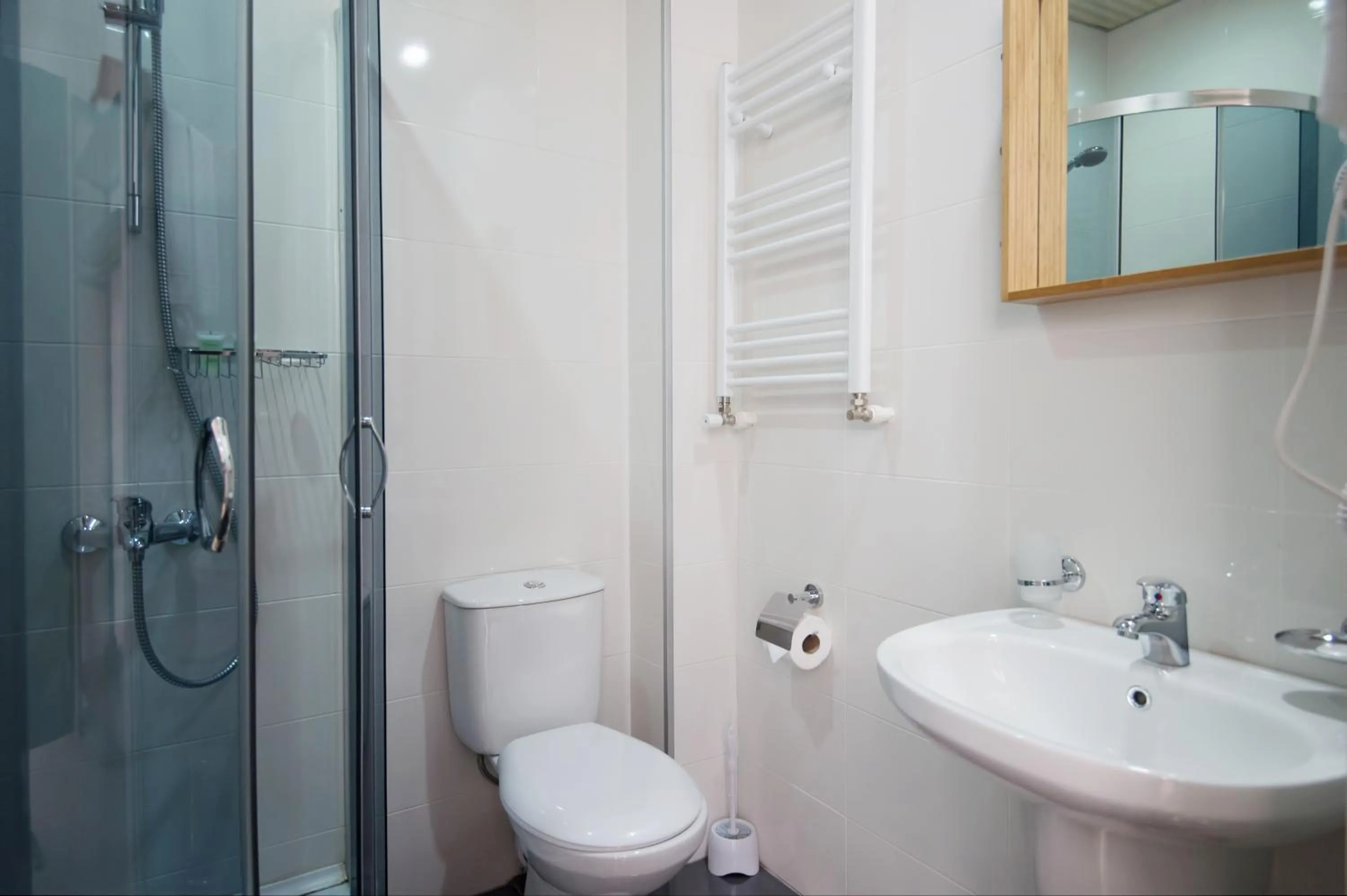 Shower in Monte Hotel