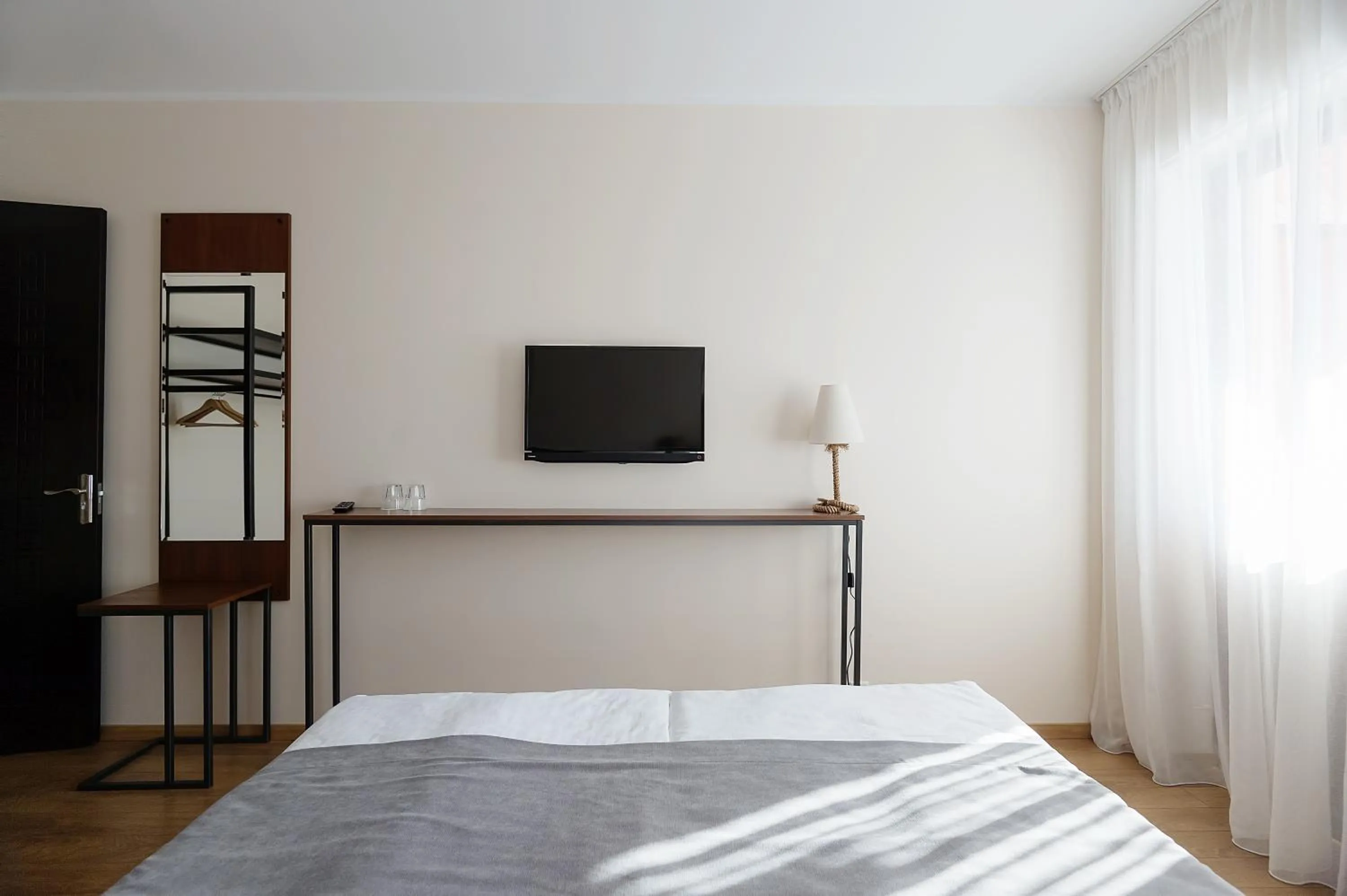 Photo of the whole room, Bed in Monte Hotel