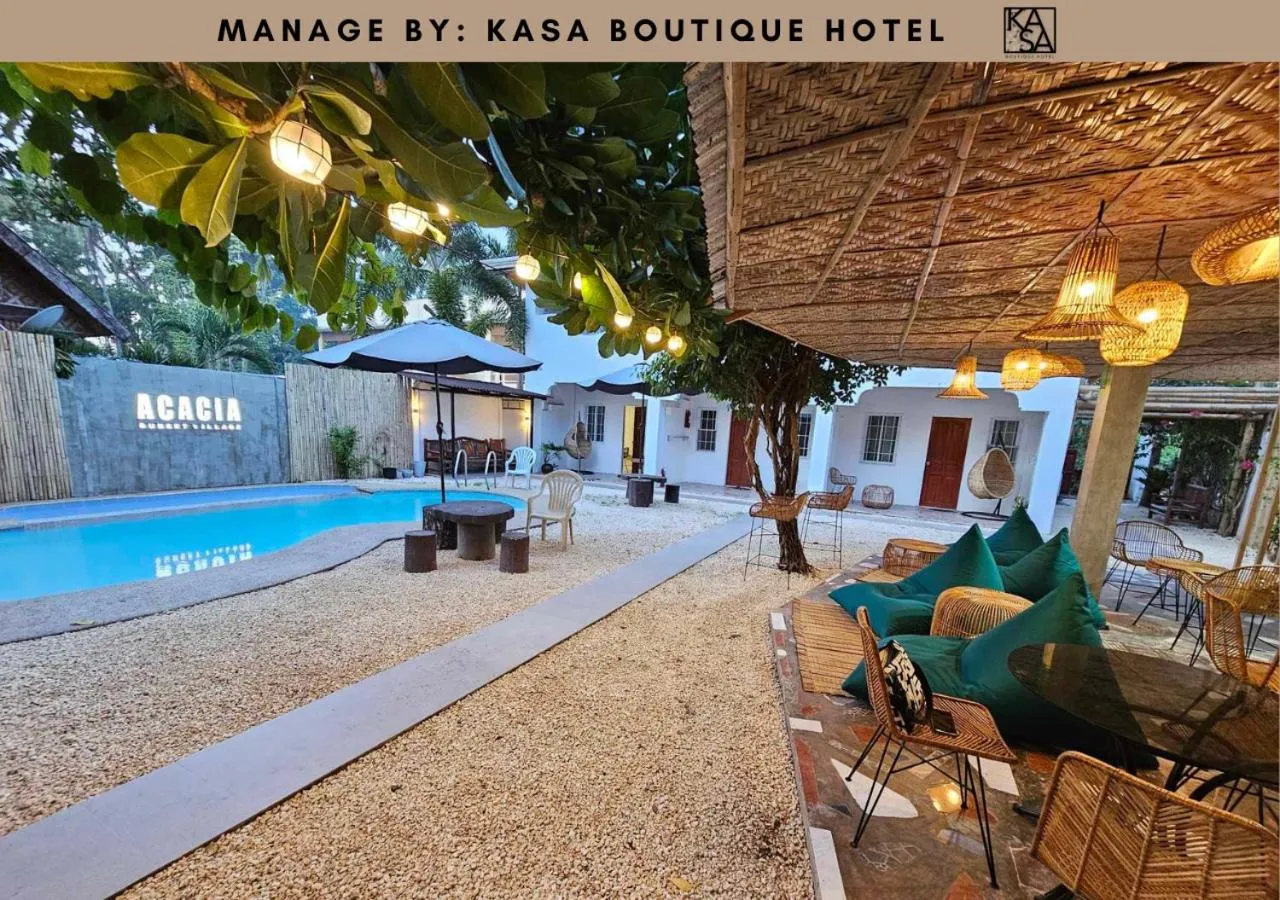 Day in Acacia Sunset Village Inn