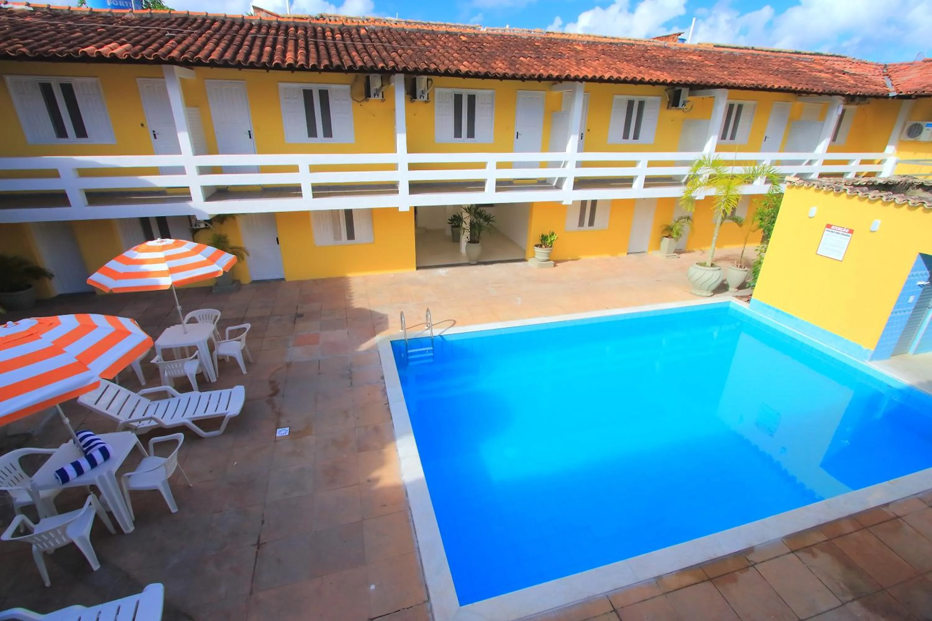 Swimming pool in Navegantes Hotel