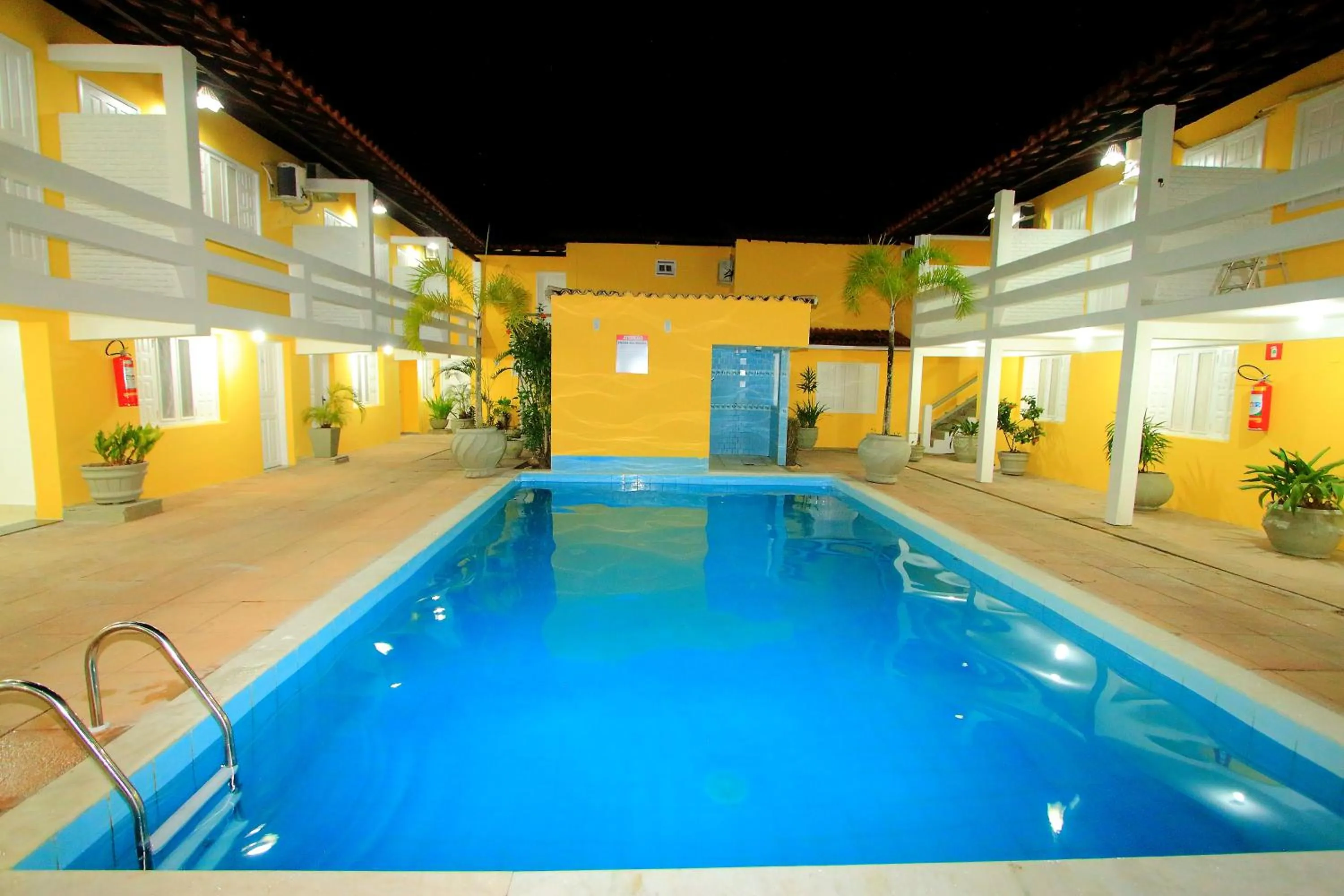 Swimming pool in Navegantes Hotel
