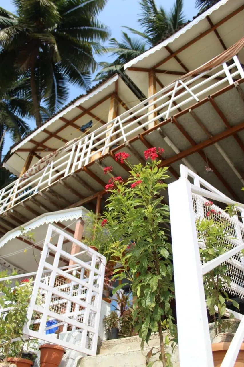 Property building in Lira Beach Place