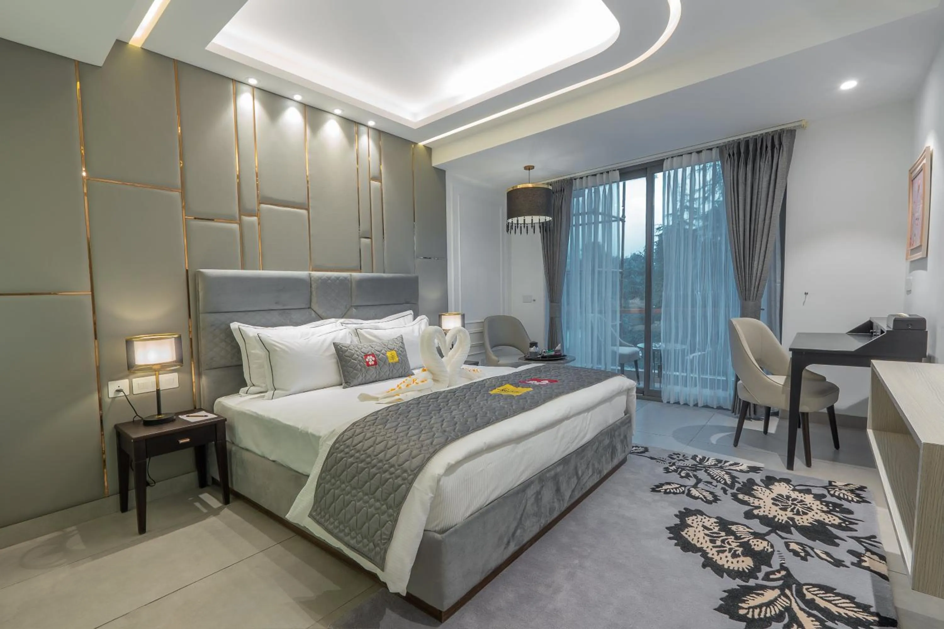 Photo of the whole room, Bed in Mastiff Select Mandavya Dharamkot, McLeodganj