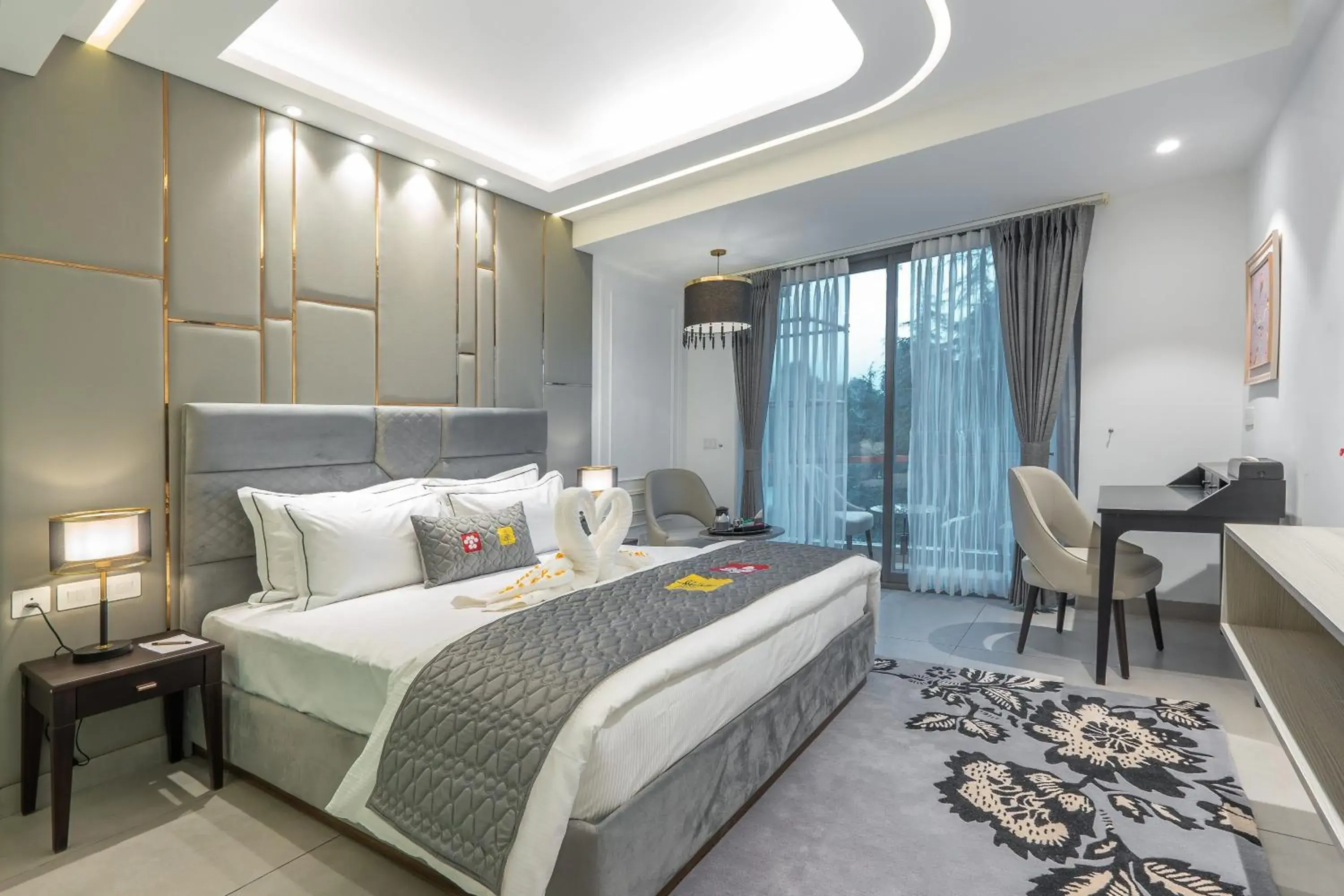 Deluxe Room in Mastiff Select Mandavya Dharamkot, McLeodganj Deluxe Room in Mastiff Select Mandavya Dharamkot, McLeodganj