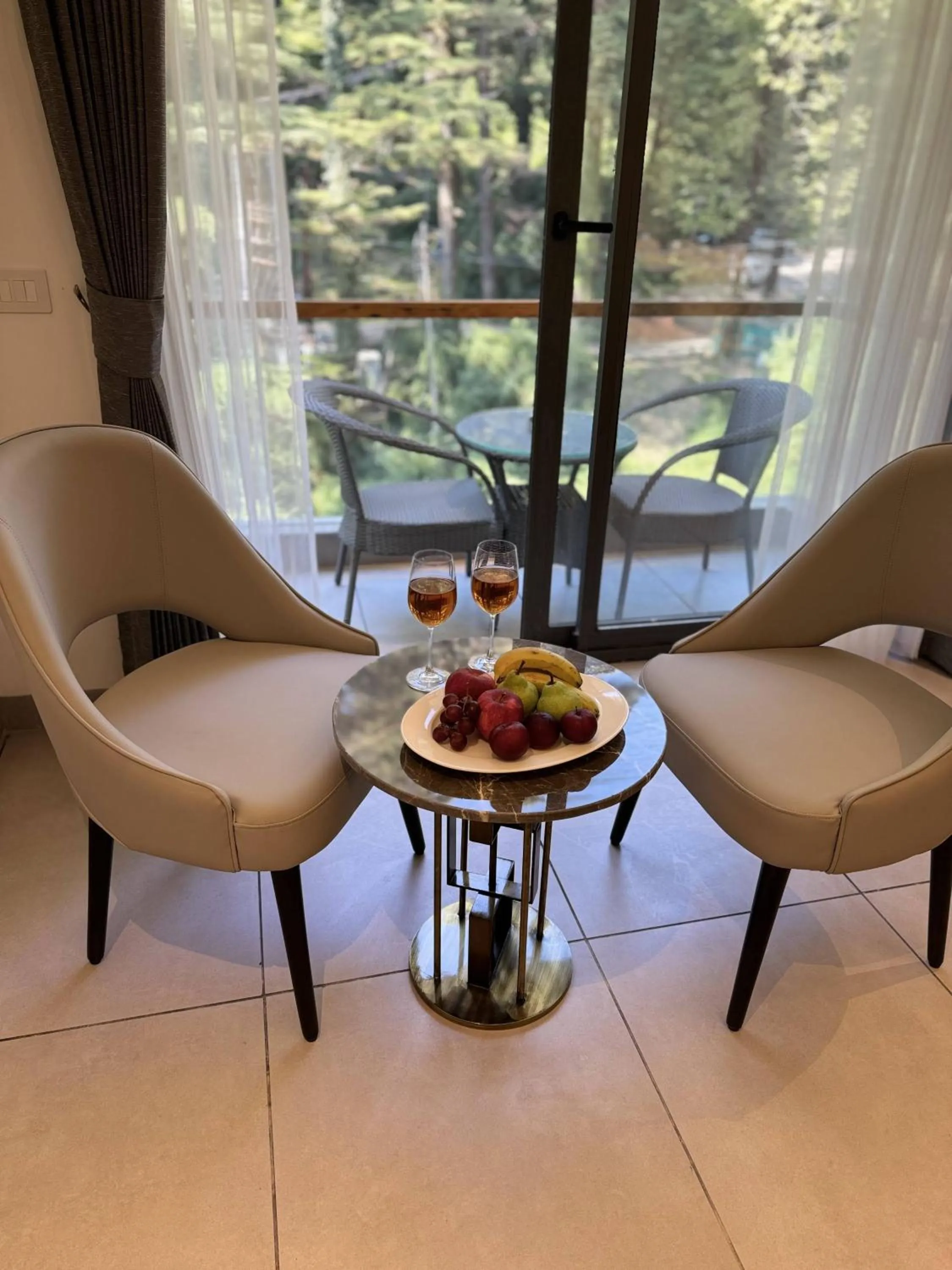 Food and drinks in Mastiff Select Mandavya Dharamkot, McLeodganj