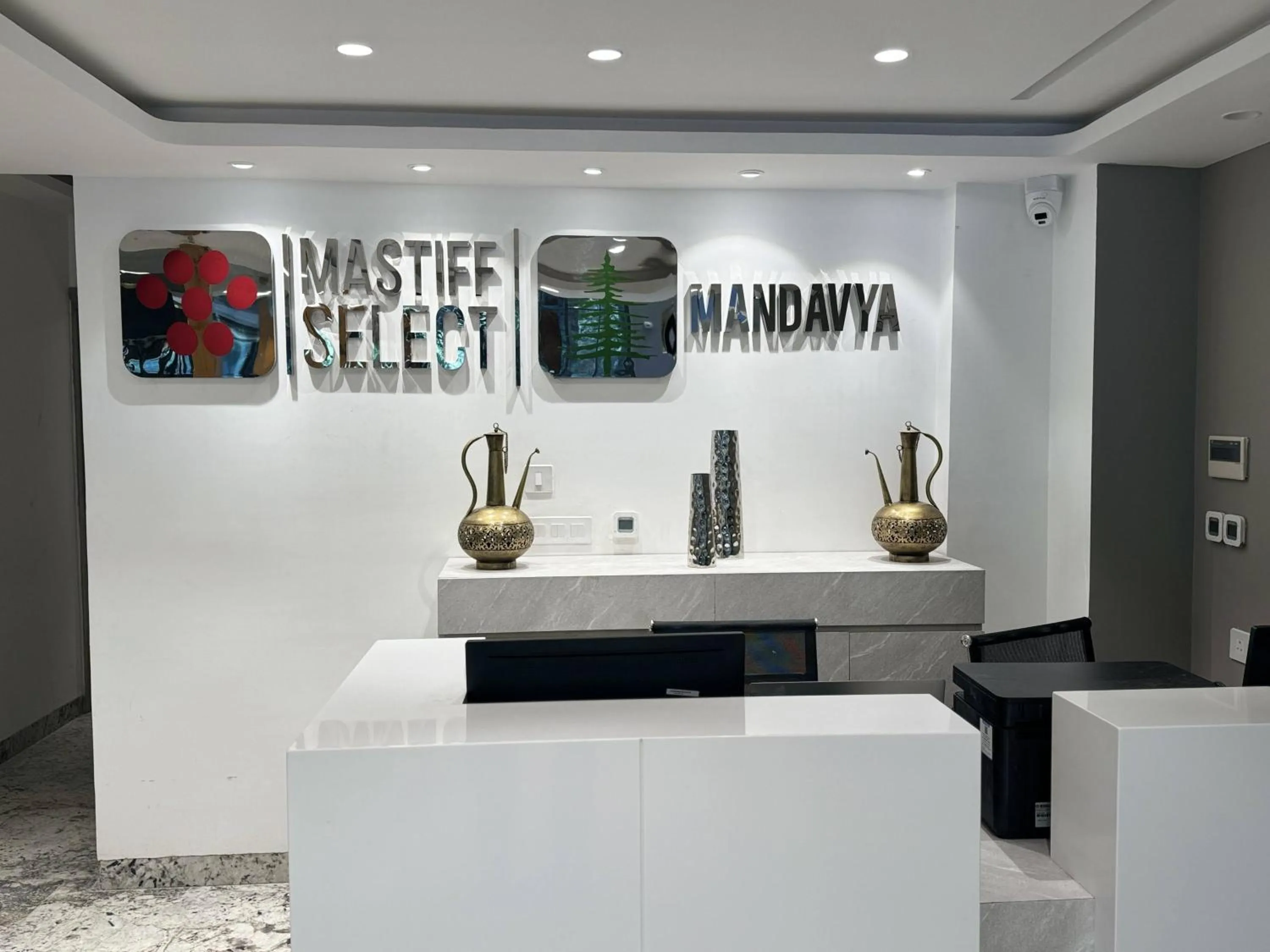 Property building in Mastiff Select Mandavya Dharamkot, McLeodganj