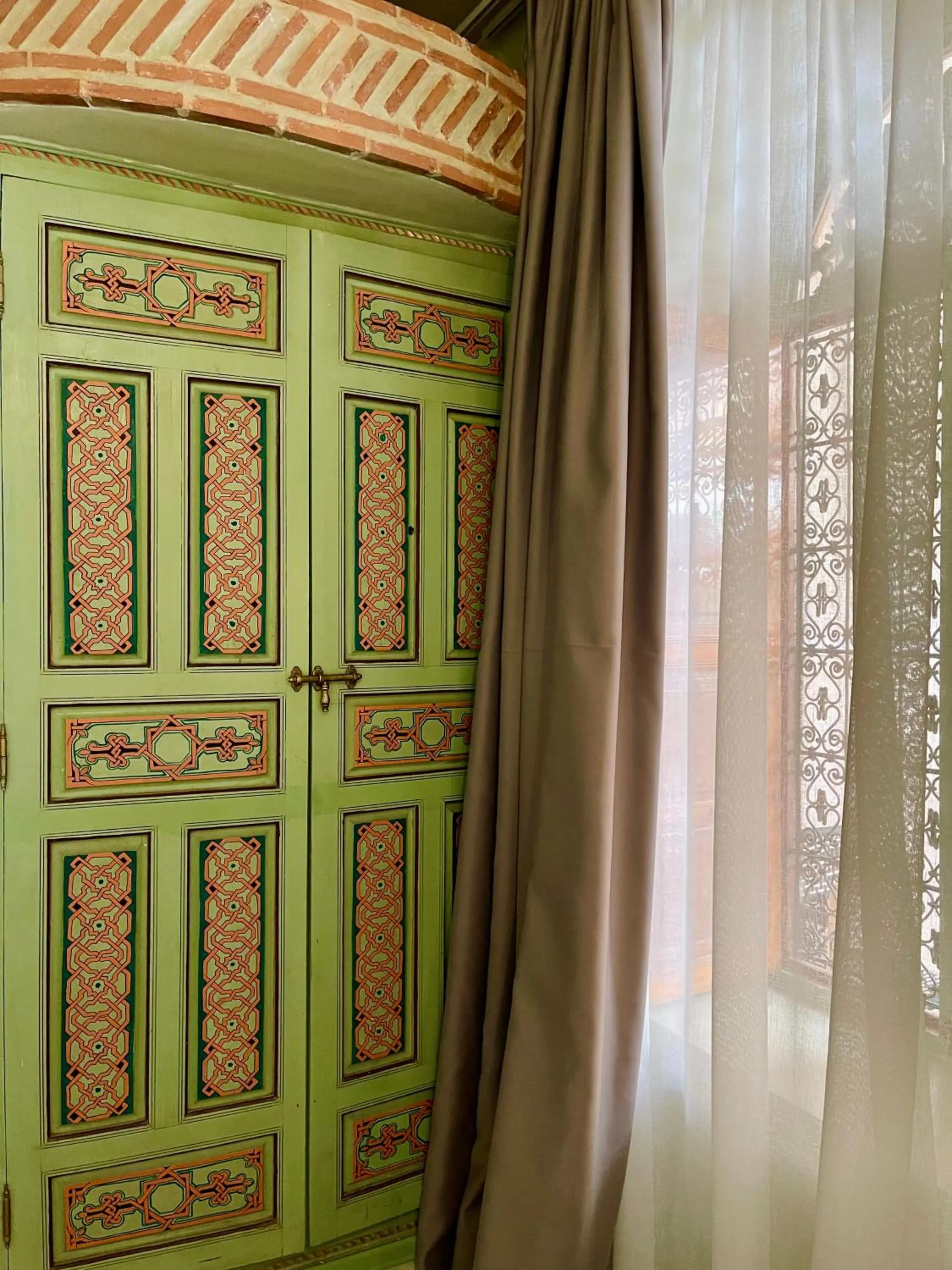 Decorative detail in Riad La Calèche