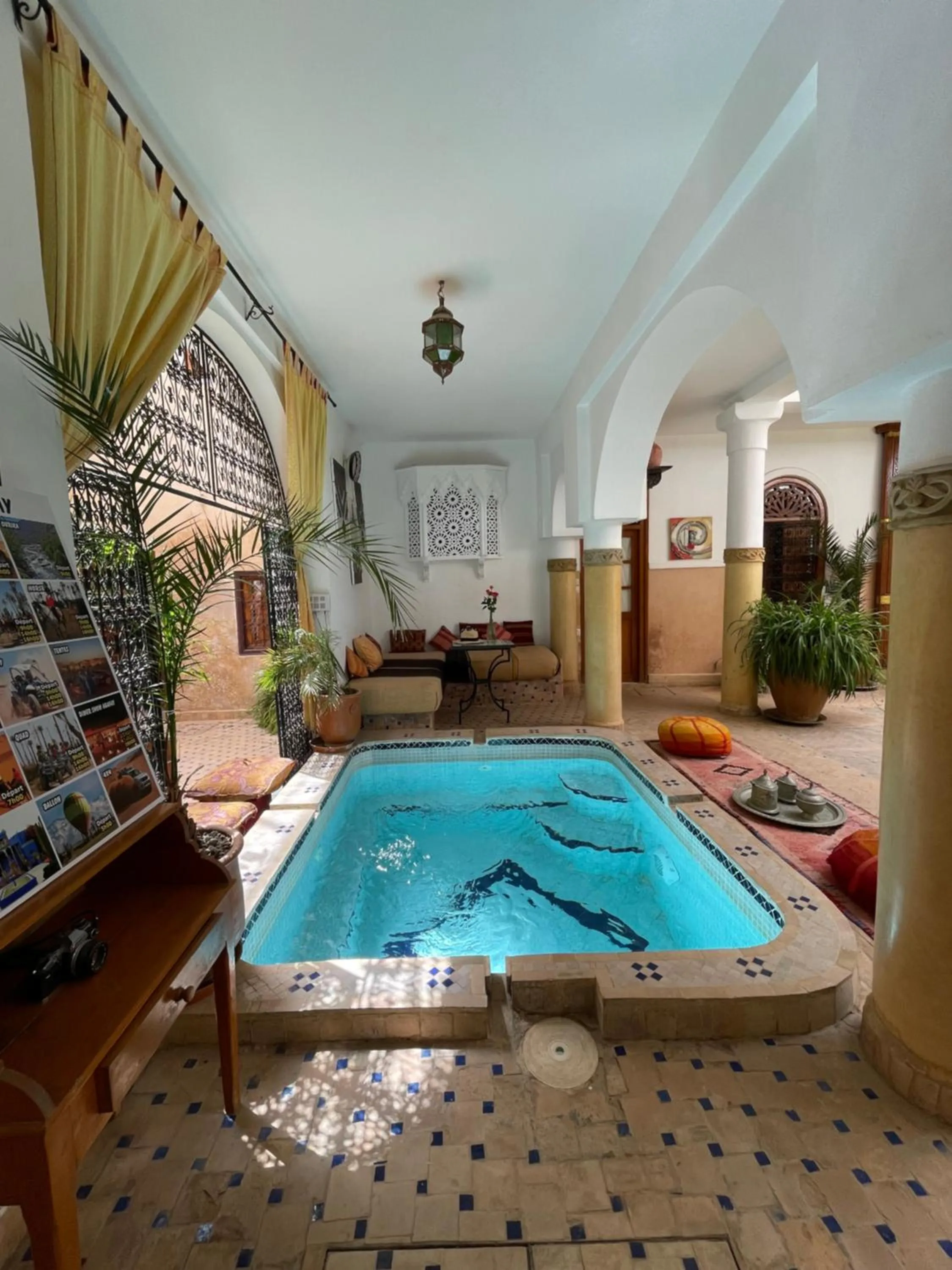 Lobby or reception in Riad La Calèche