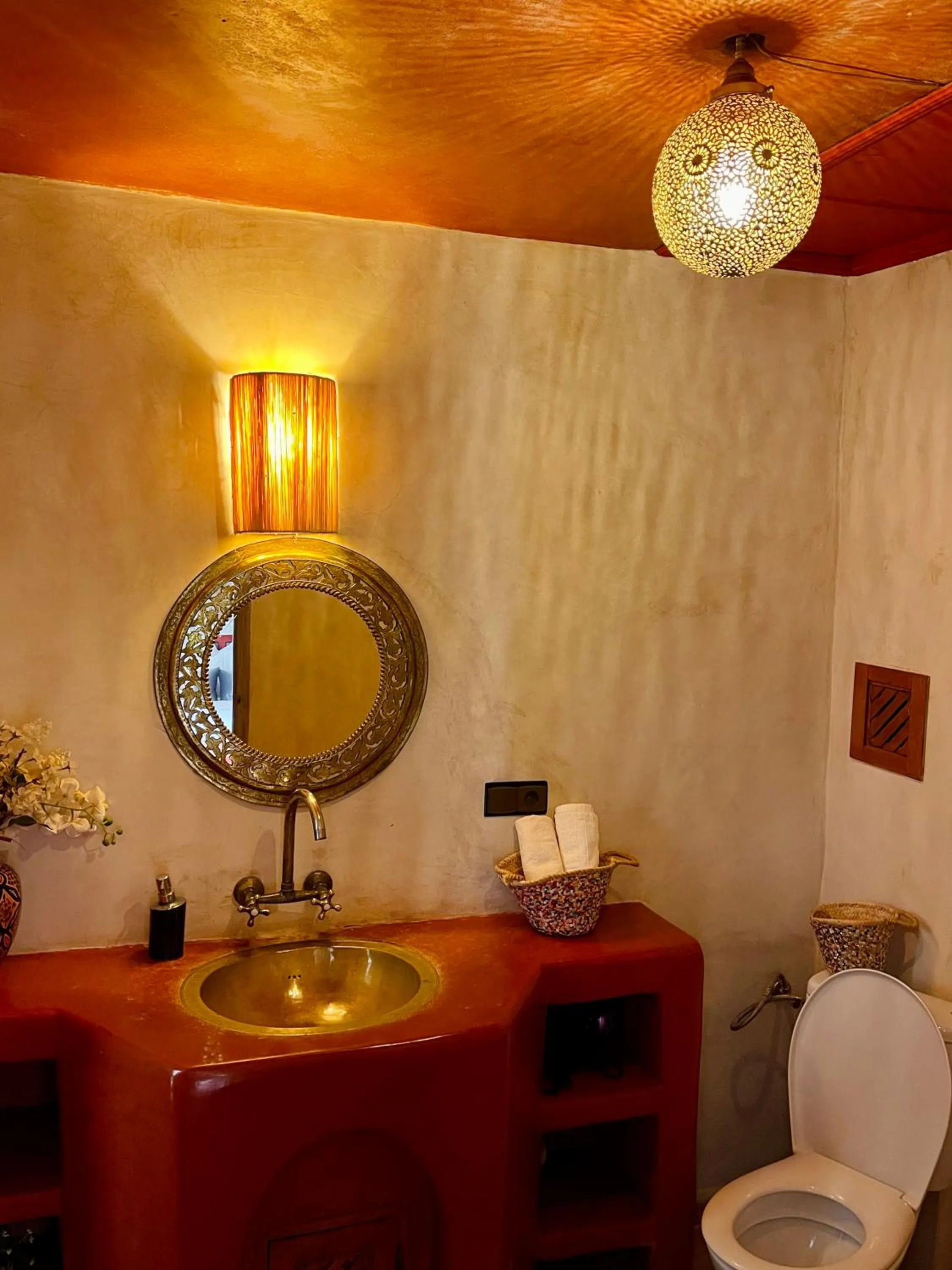 Toilet in Riad La Calèche
