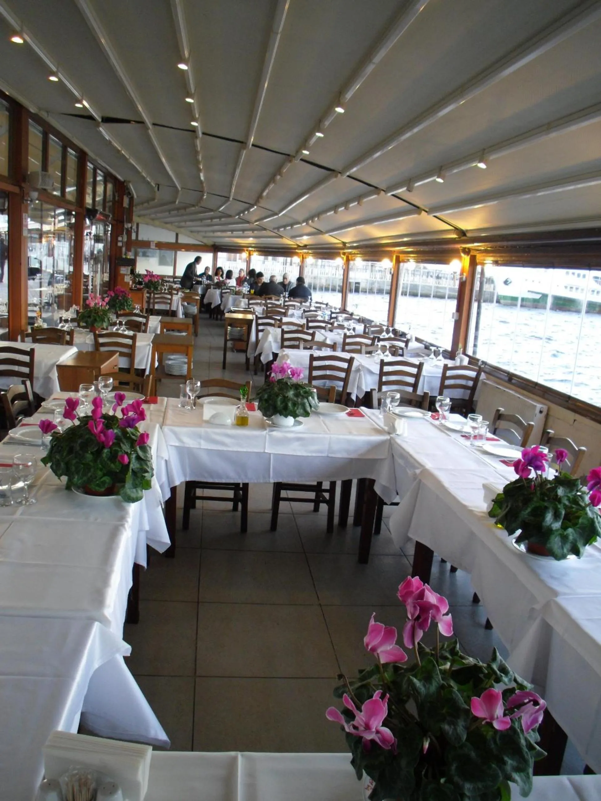 Restaurant/places to eat in By Sukru Hotel