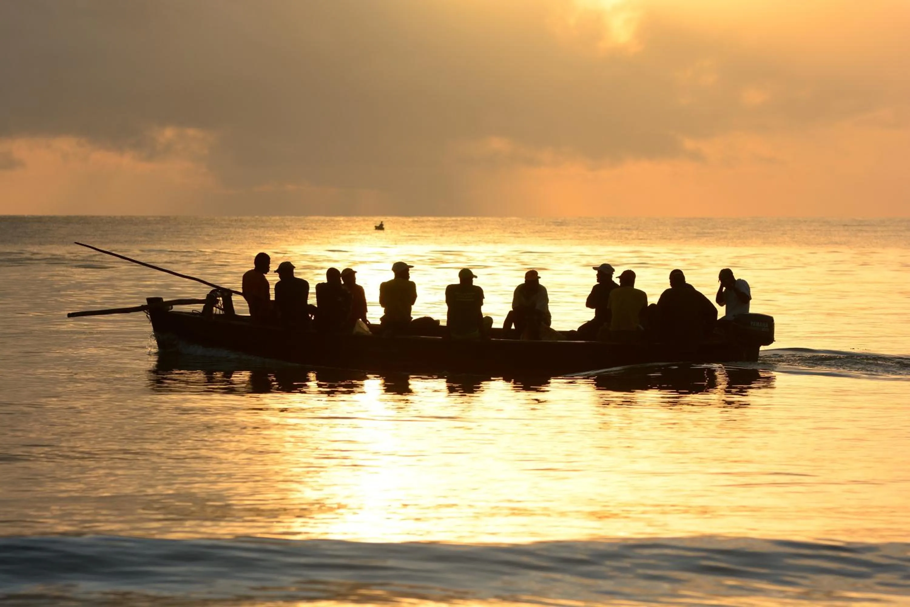 Sunrise in Kaure Sand Beach Lodge