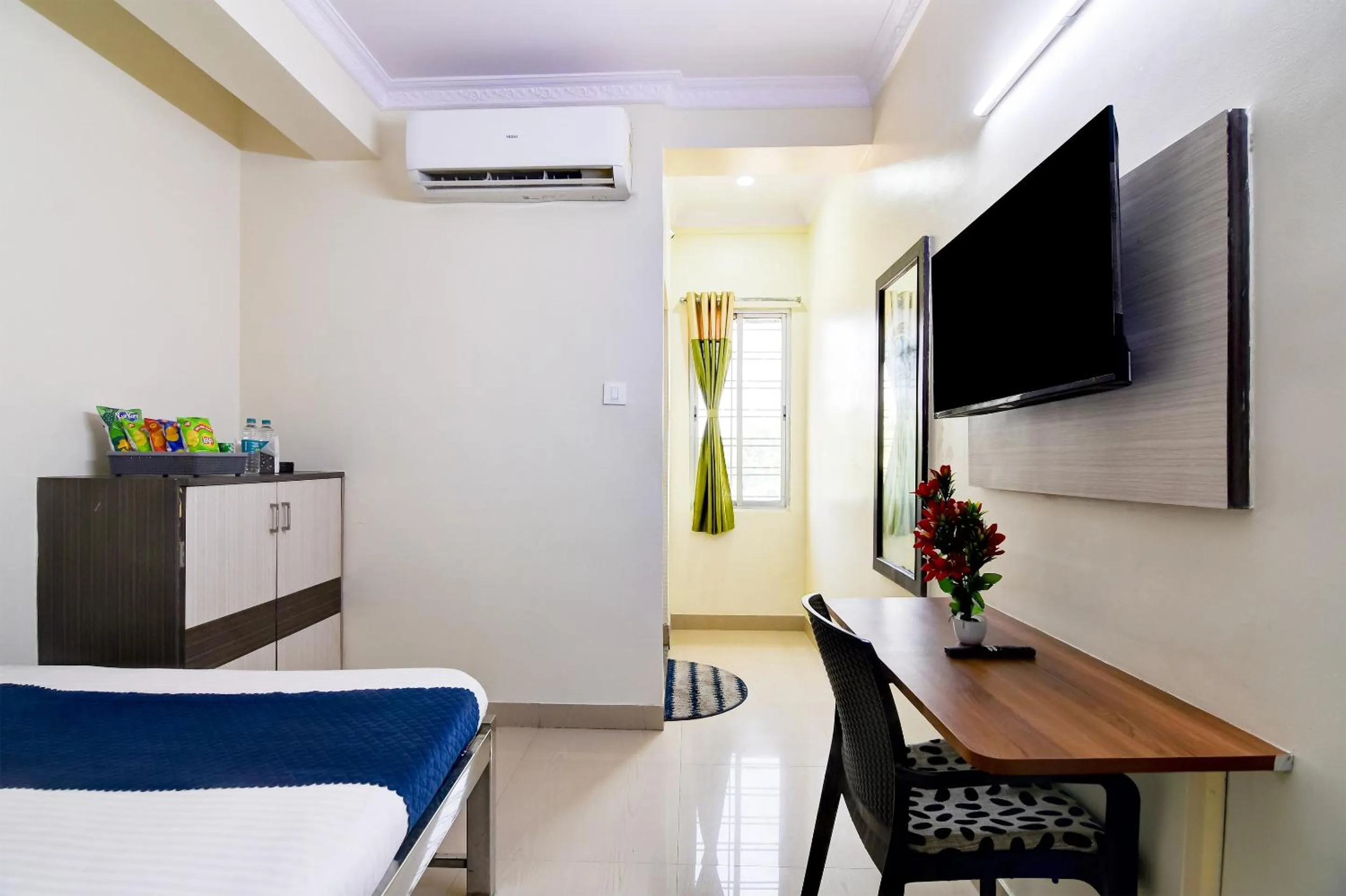 Bed in Hotel Nilachal