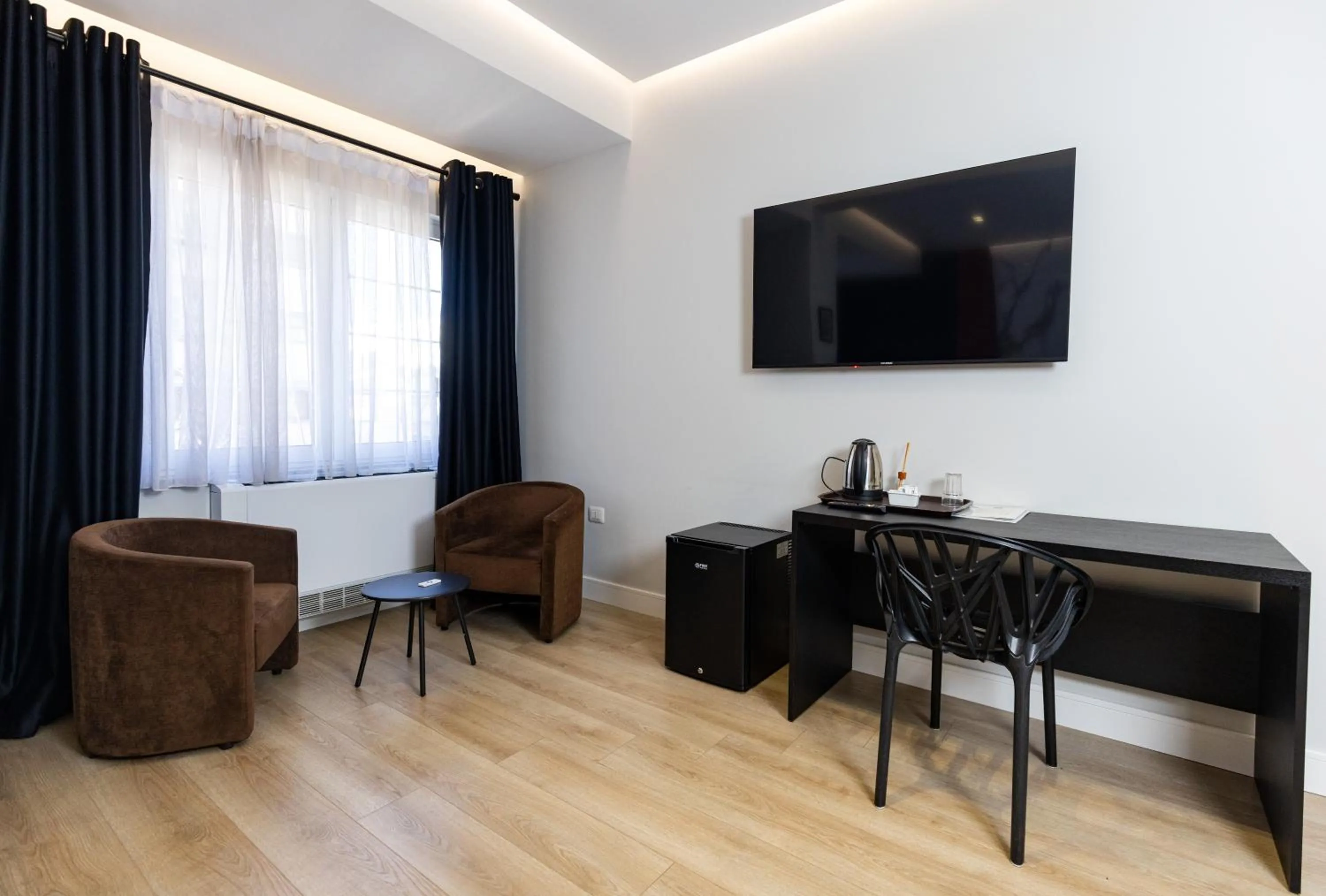 TV and multimedia in Oxygen Boutique Hotel