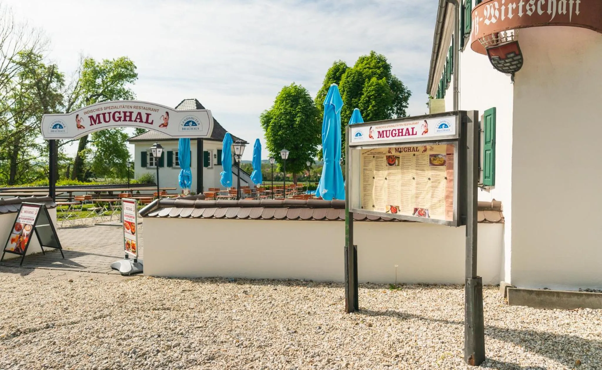 Facade/entrance in Hotel Restaurant Mughal
