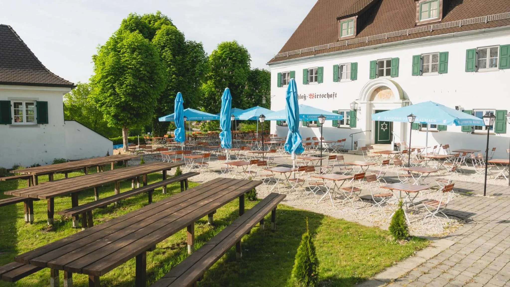 Restaurant/places to eat in Hotel Restaurant Mughal