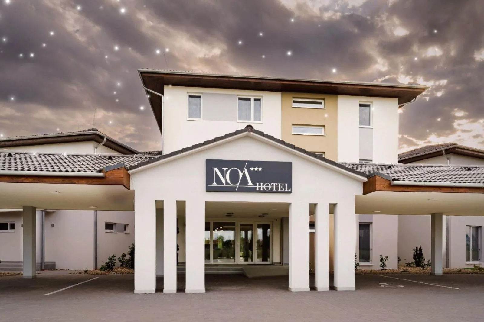 Property building in Noa Panzio