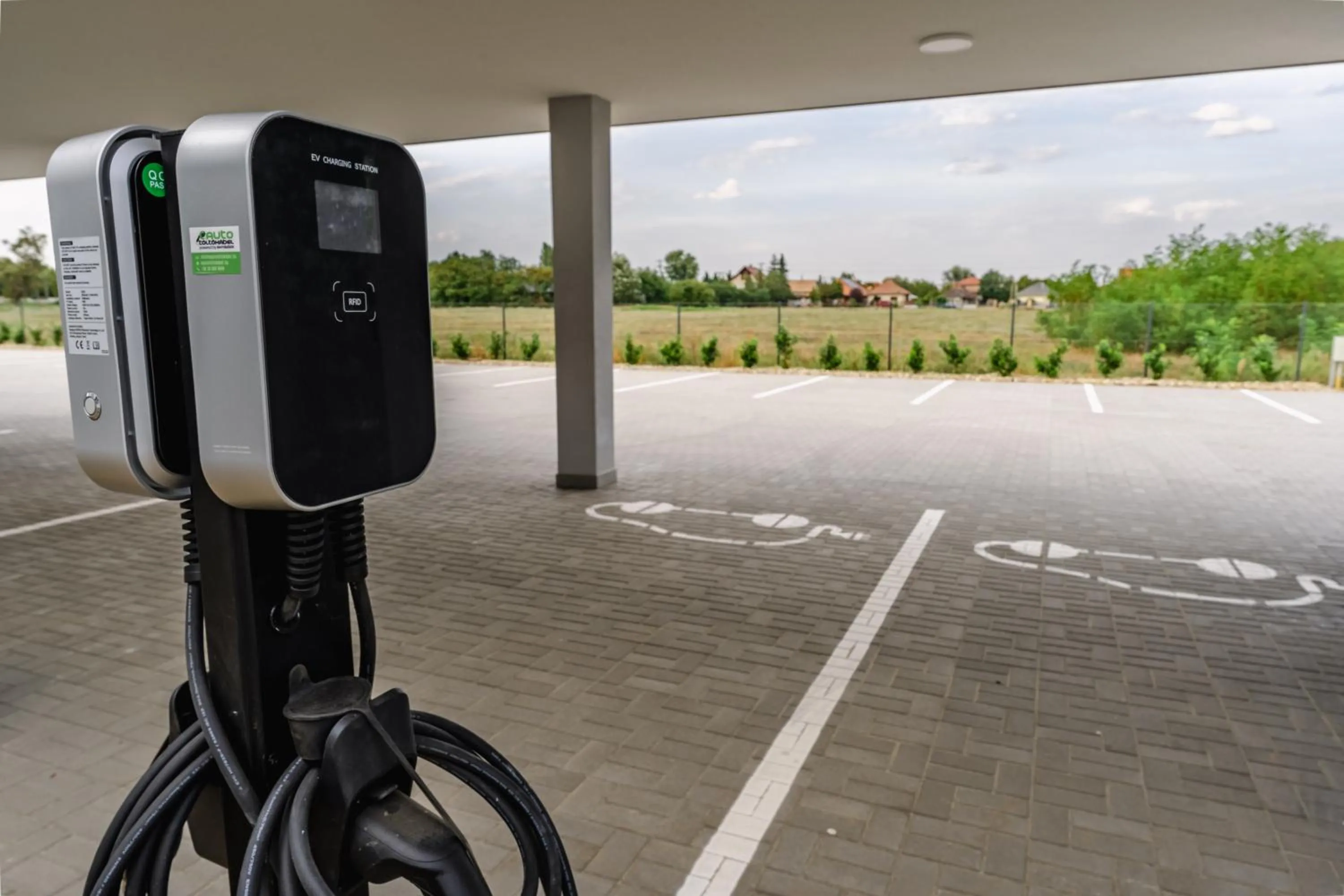 Parking in Noa Panzio